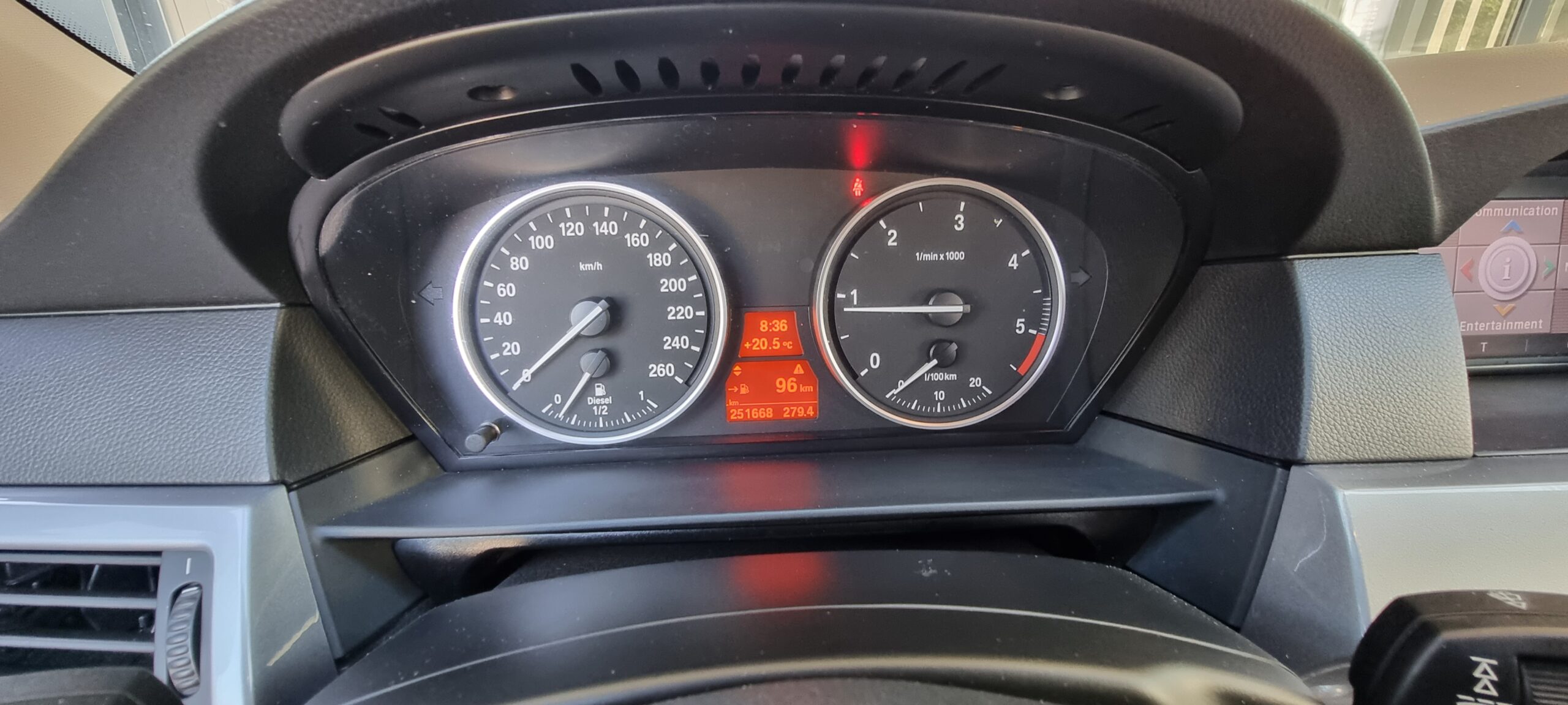 BMW SERIA 5 , 2.0 D,  163 CP EURO 5