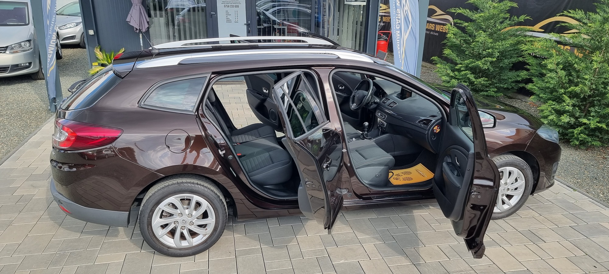 RENAULT MEGANE LIMITED, 1.2 BENZINA, 132 CP, EURO 5, AN 2015