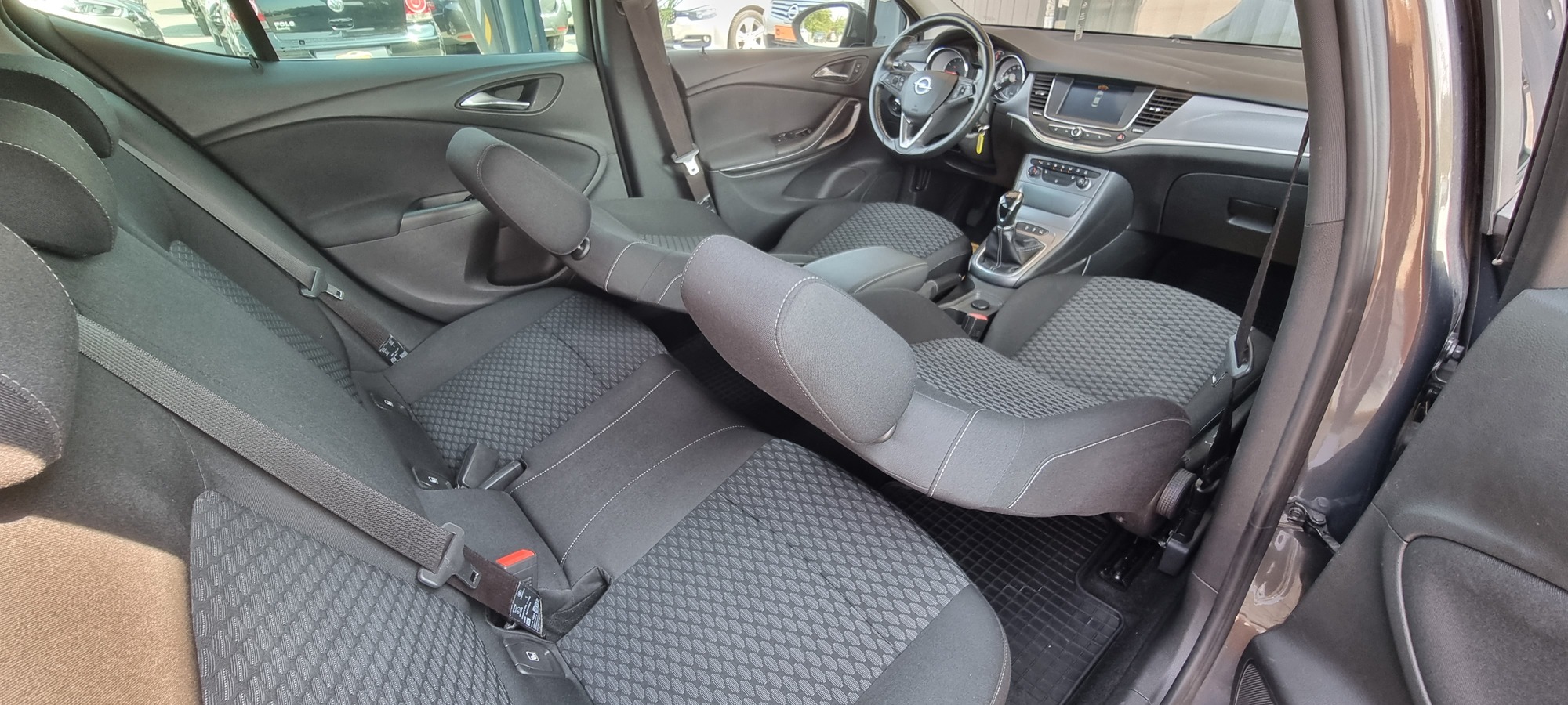 OPEL ASTRA K, 1.0 BENZINA, 105 CP, EURO 6, AN 2016  RATE-LIVRARE-GARANTIE