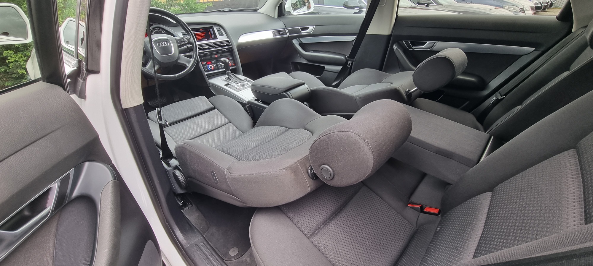 AUDI A6  2.0 TDI