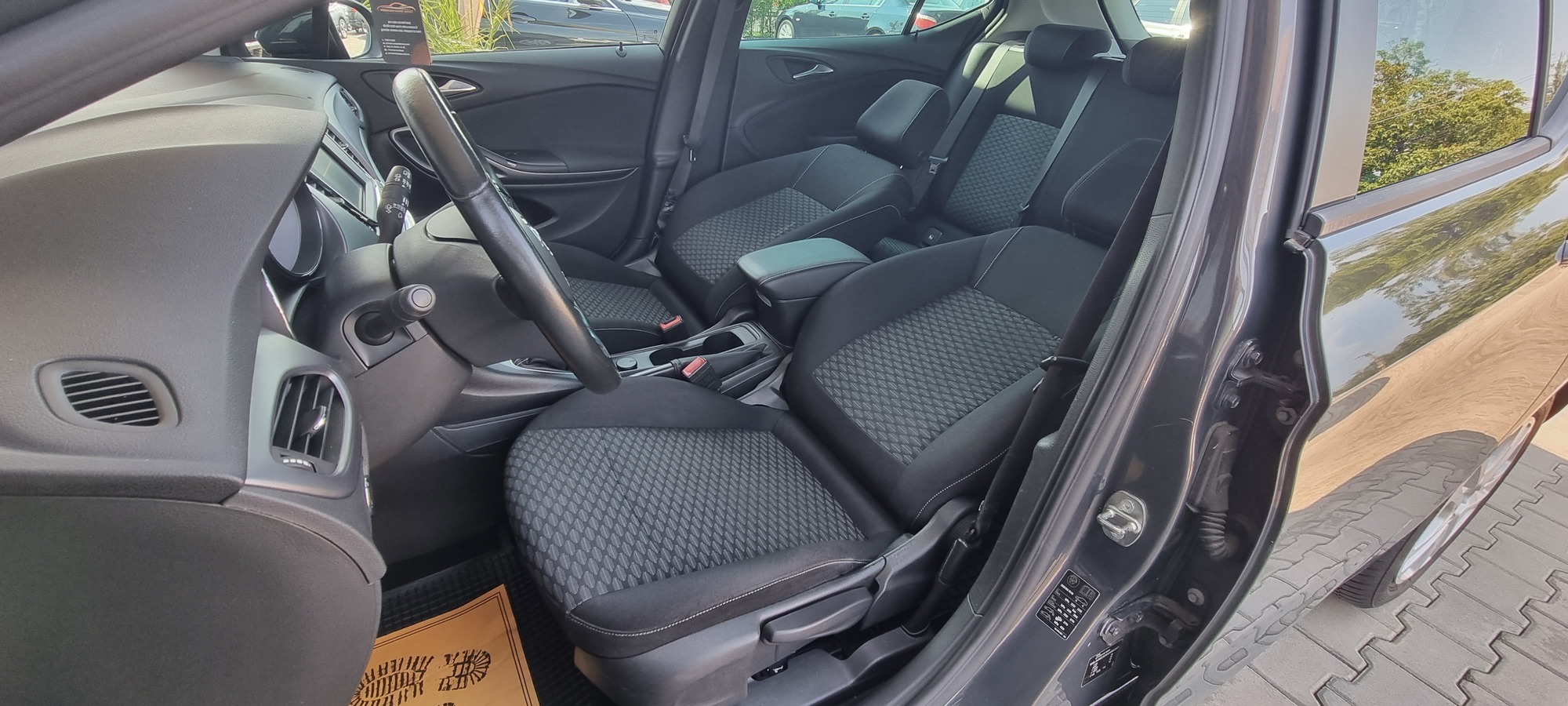 OPEL ASTRA K, 1.0 BENZINA, 105 CP, EURO 6, AN 2016  RATE-LIVRARE-GARANTIE
