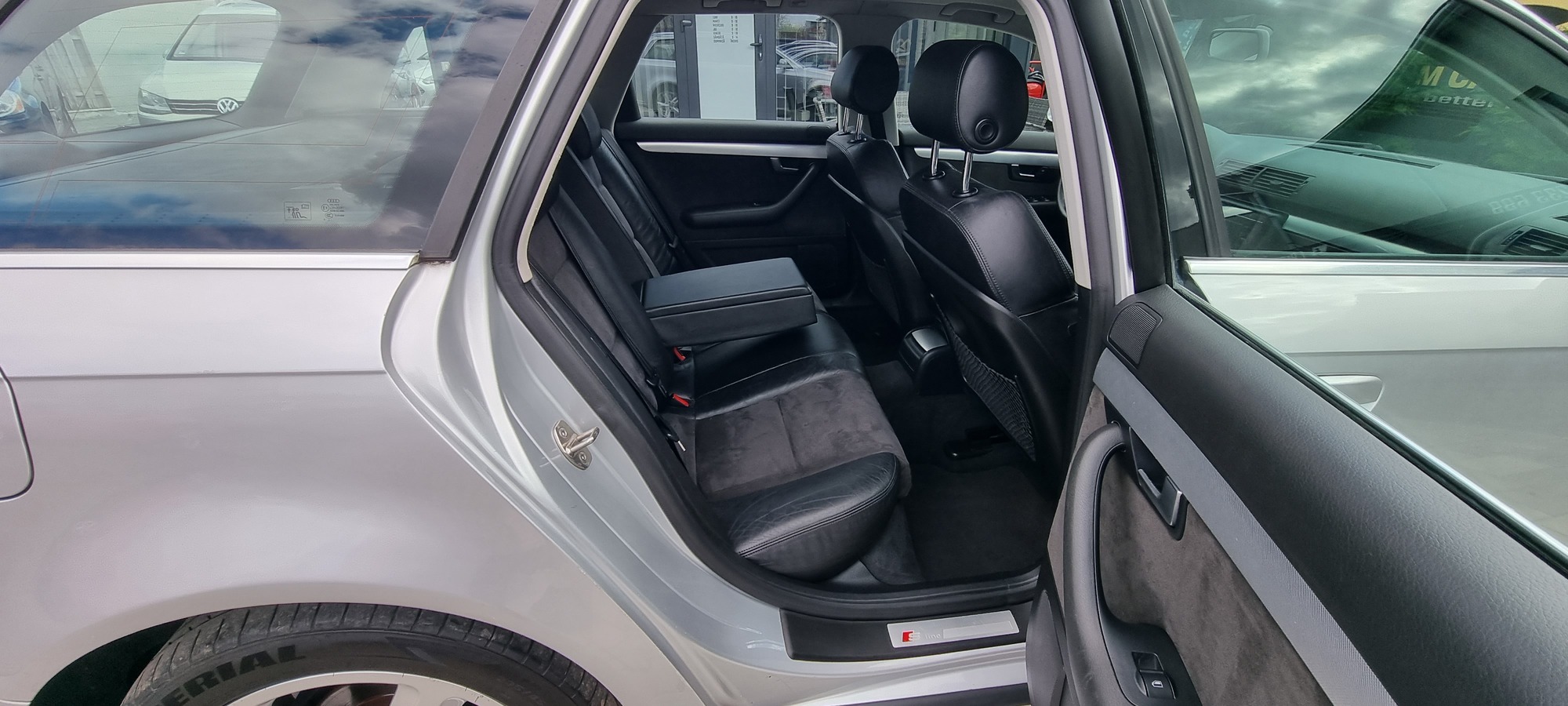 AUDI A4 AUTOMAT S-LINE, 2.0 TDI, 140 CP, AN 2007