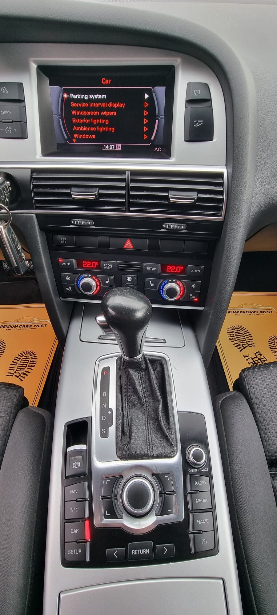 AUDI A6  2.0 TDI