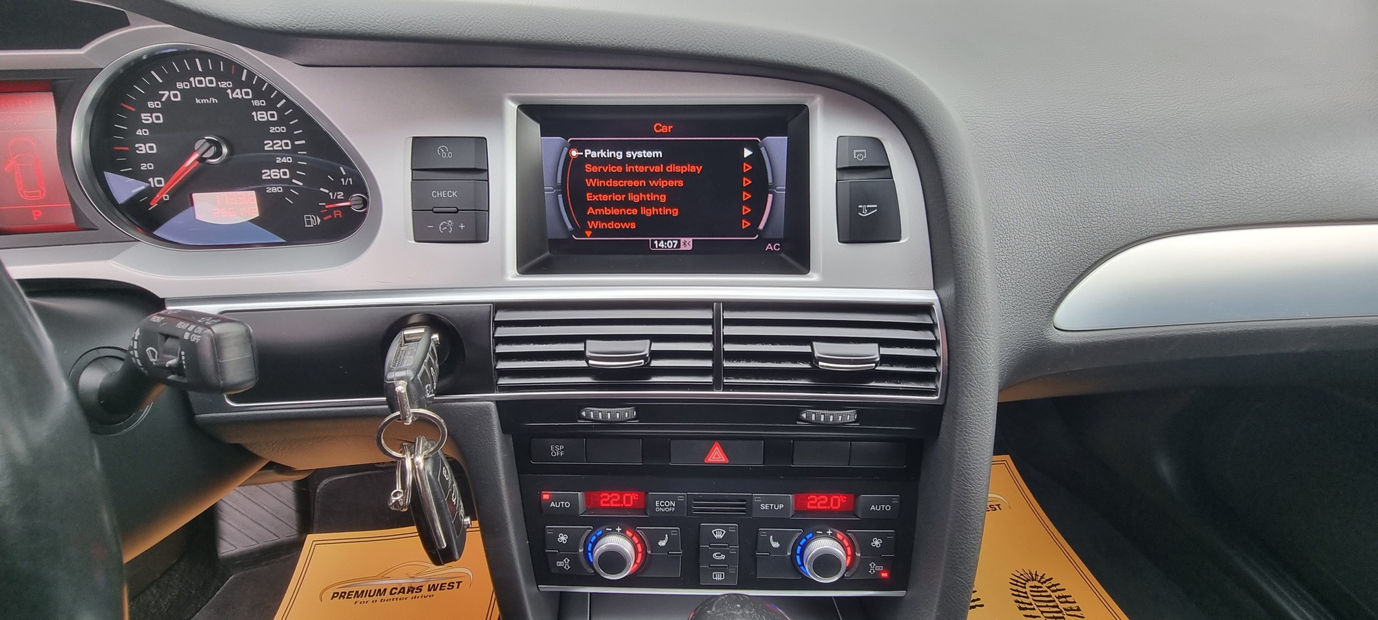 AUDI A6  2.0 TDI