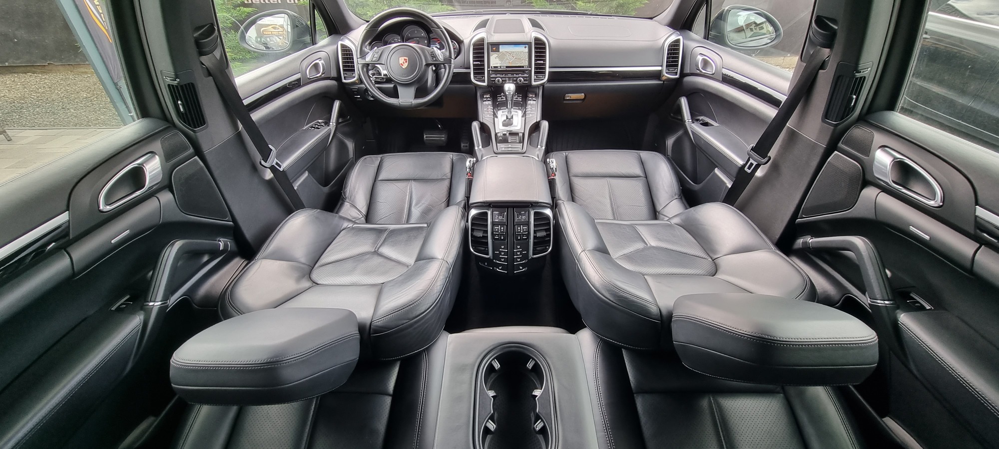 PORSCHE CAYENNE PACHET FACELIFT, 3.0 DIESEL, 245 CP, EURO 5, AN 2012
