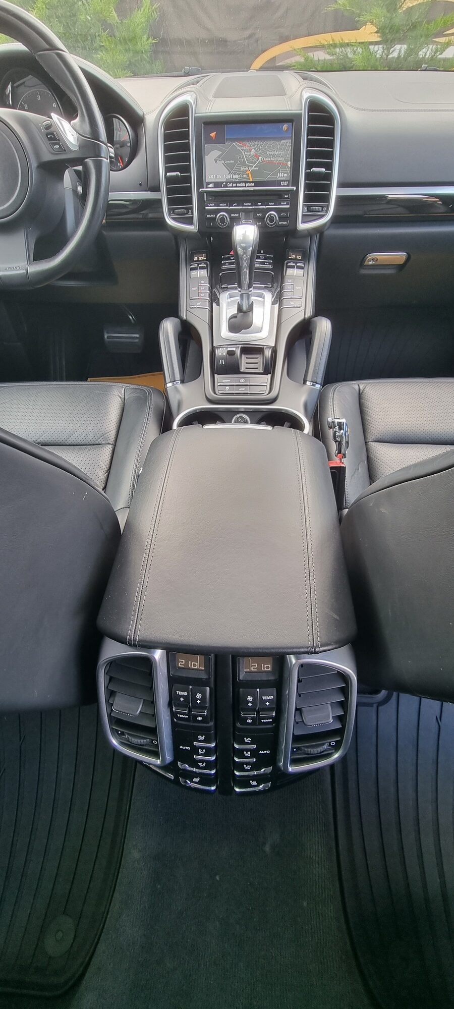 PORSCHE CAYENNE PACHET FACELIFT, 3.0 DIESEL, 245 CP, EURO 5, AN 2012