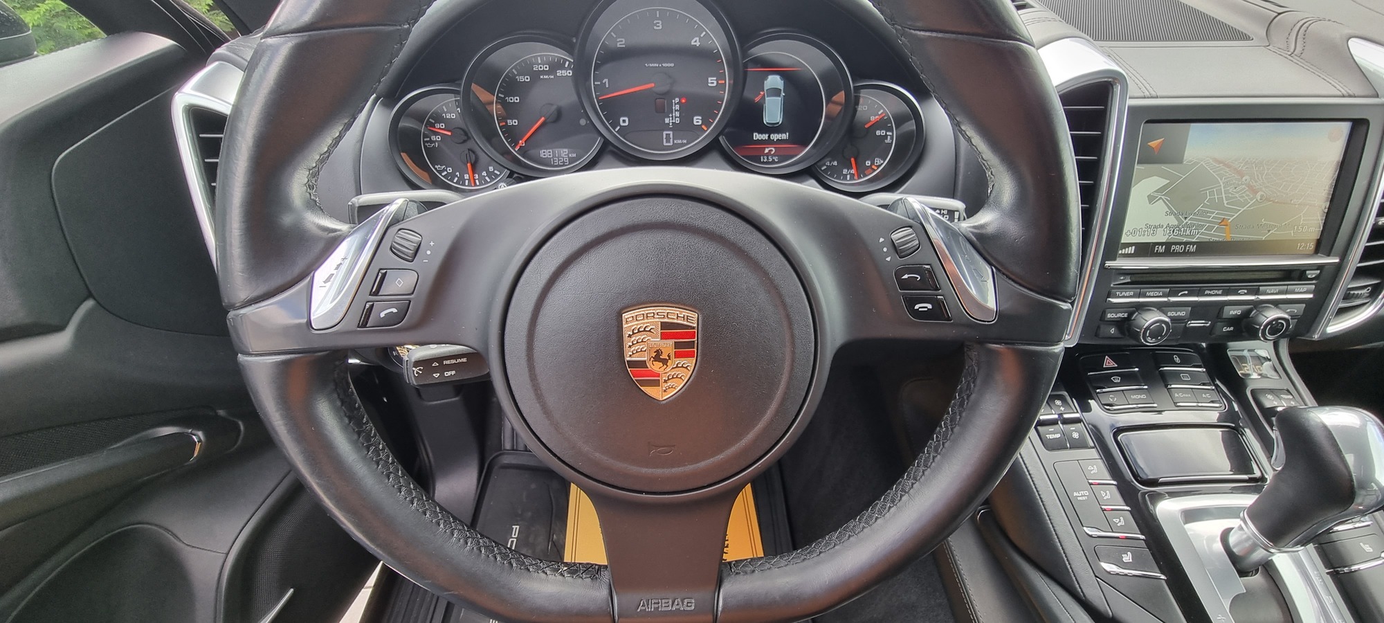 PORSCHE CAYENNE PACHET FACELIFT, 3.0 DIESEL, 245 CP, EURO 5, AN 2012