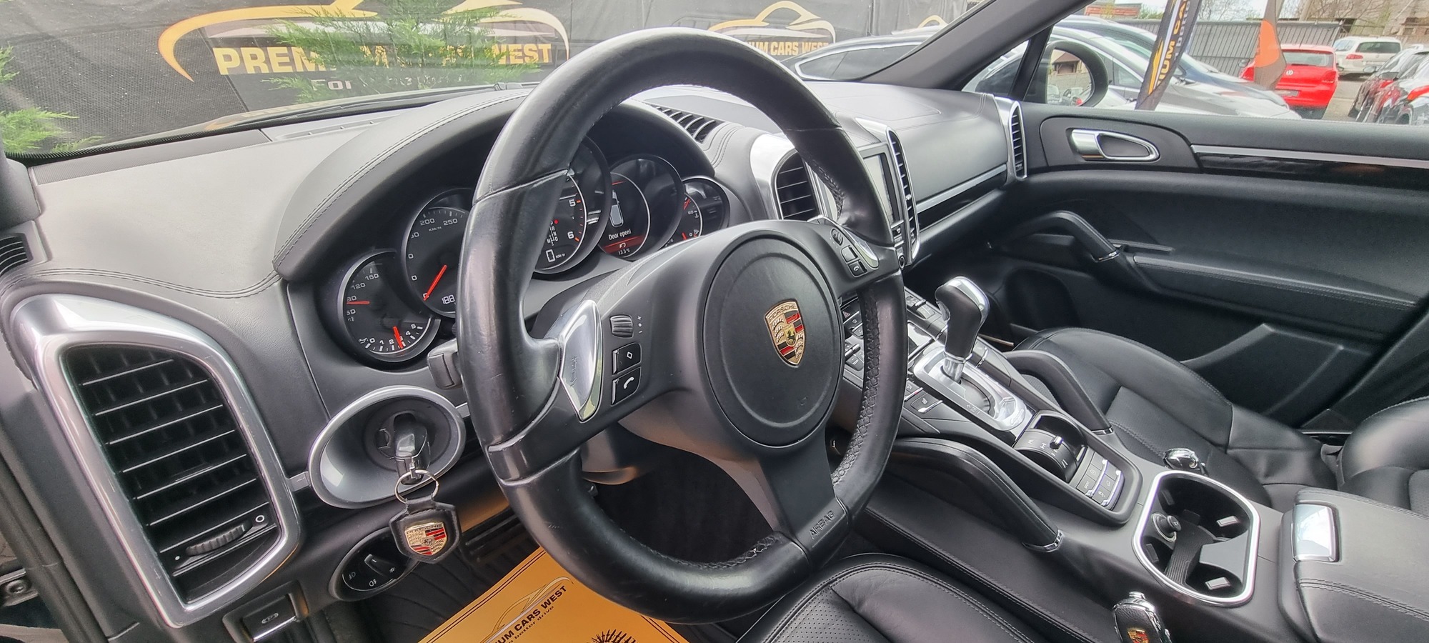 PORSCHE CAYENNE PACHET FACELIFT, 3.0 DIESEL, 245 CP, EURO 5, AN 2012