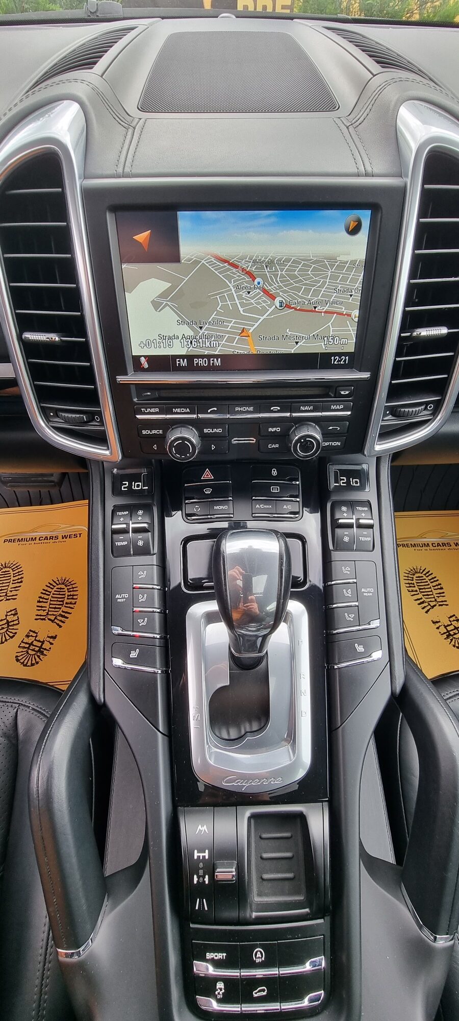 PORSCHE CAYENNE PACHET FACELIFT, 3.0 DIESEL, 245 CP, EURO 5, AN 2012