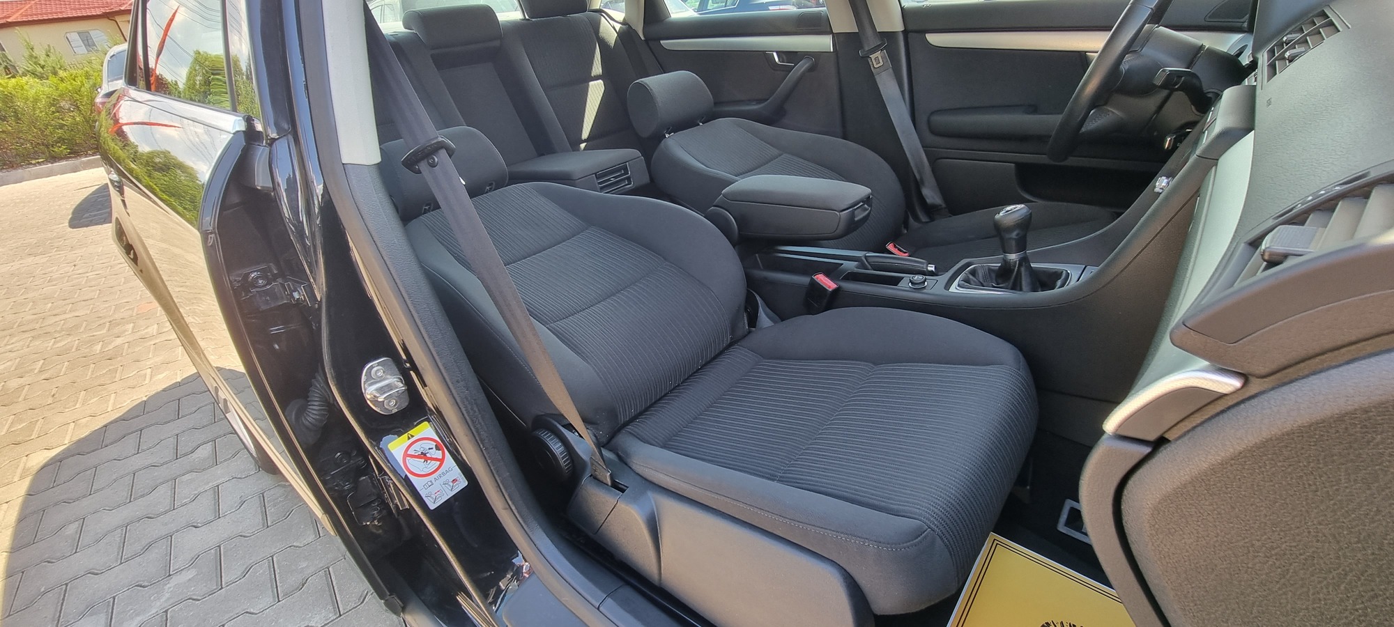AUDI A4   –   2.0 TDI