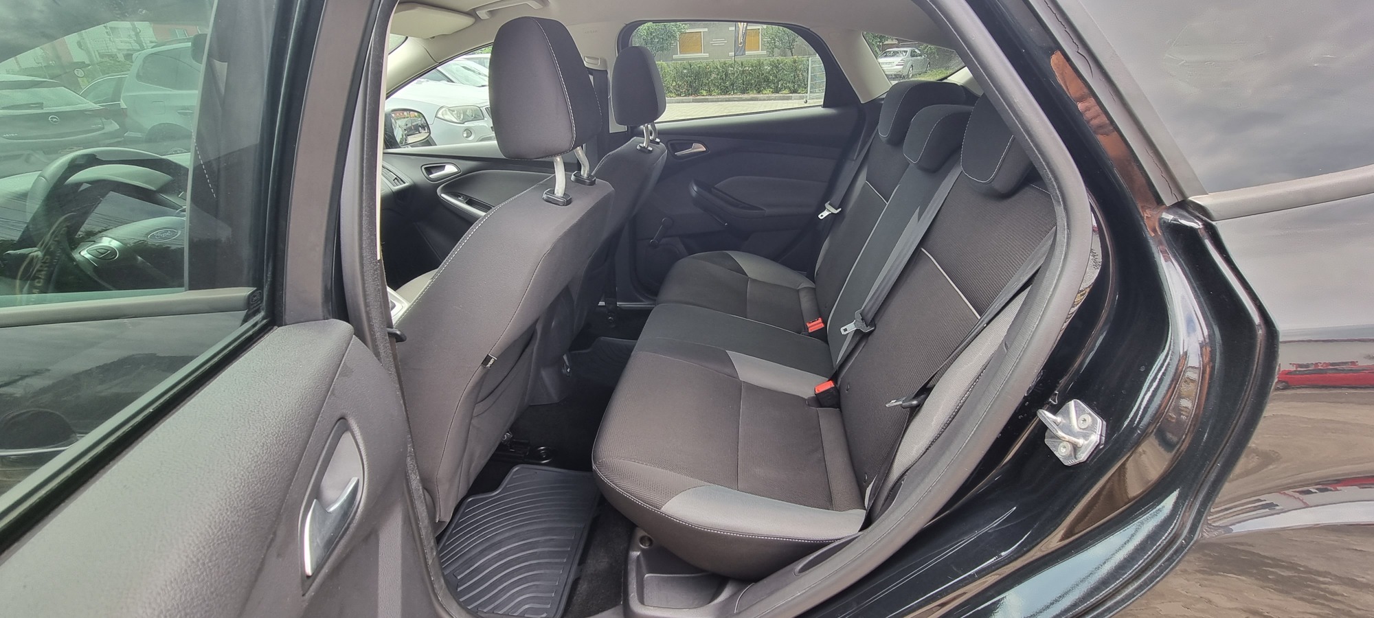 FORD FOCUS, 1.0 BENZINA, 125 CP, EURO 5, AN 2012