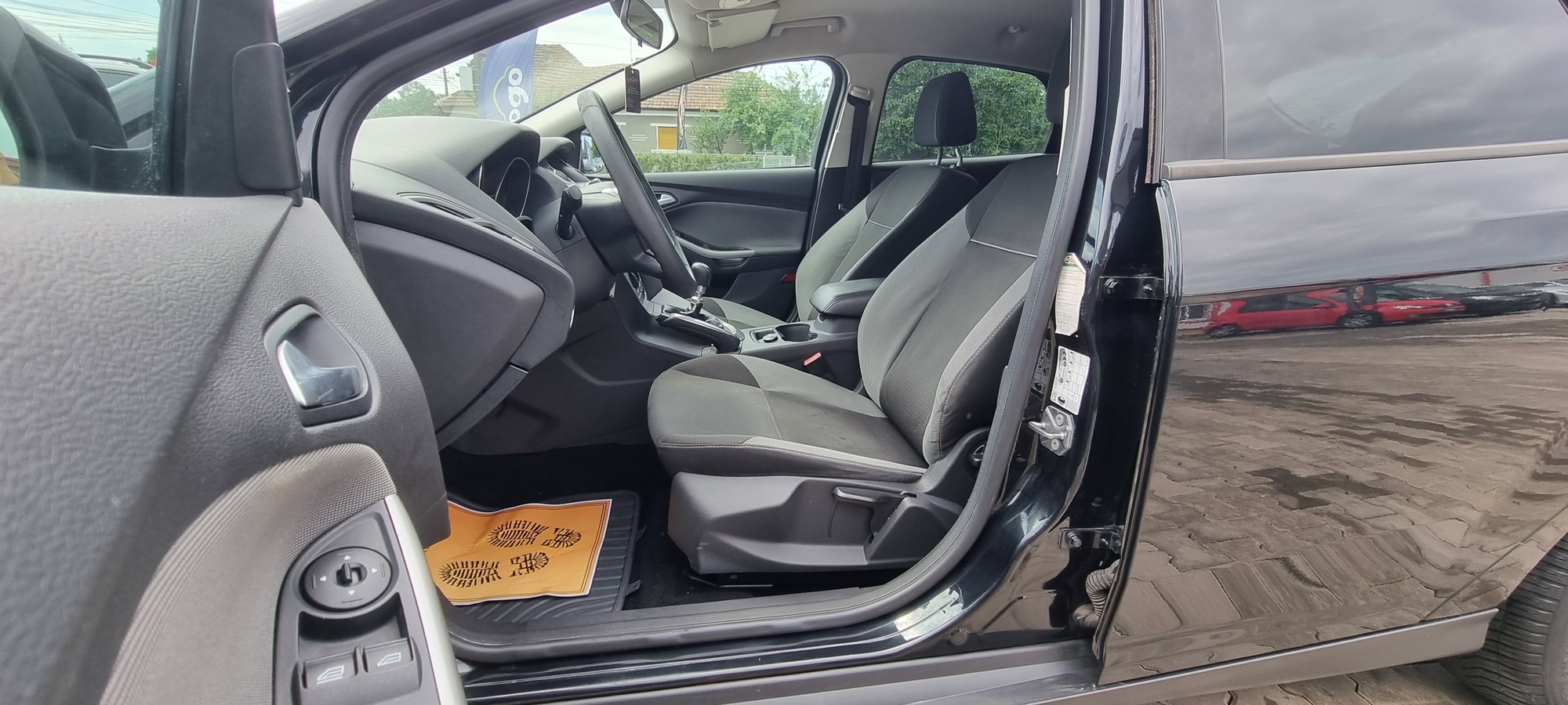 FORD FOCUS, 1.0 BENZINA, 125 CP, EURO 5, AN 2012