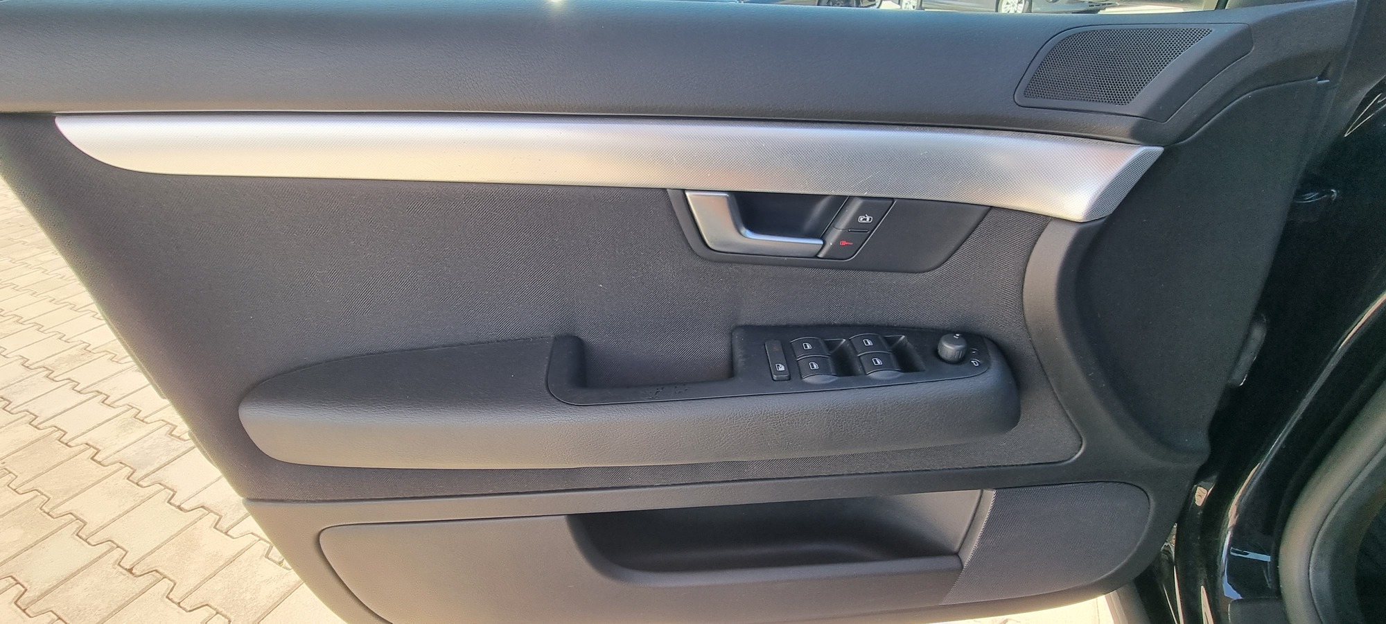 AUDI A4   –   2.0 TDI