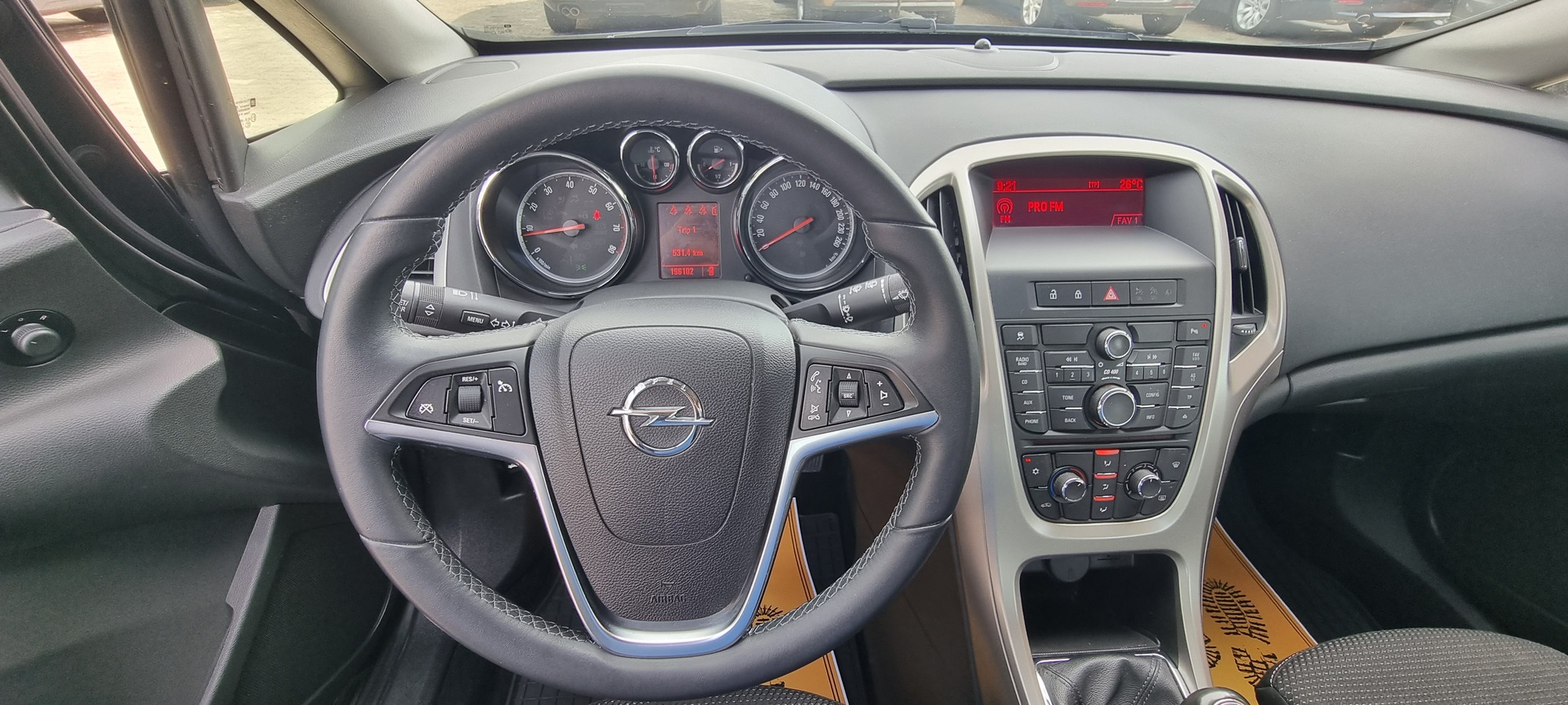 OPEL ASTRA J, 1.6 BENZINA, 115 CP, EURO 5, AN 2010  RATE-LIVRARE-GARANTIE