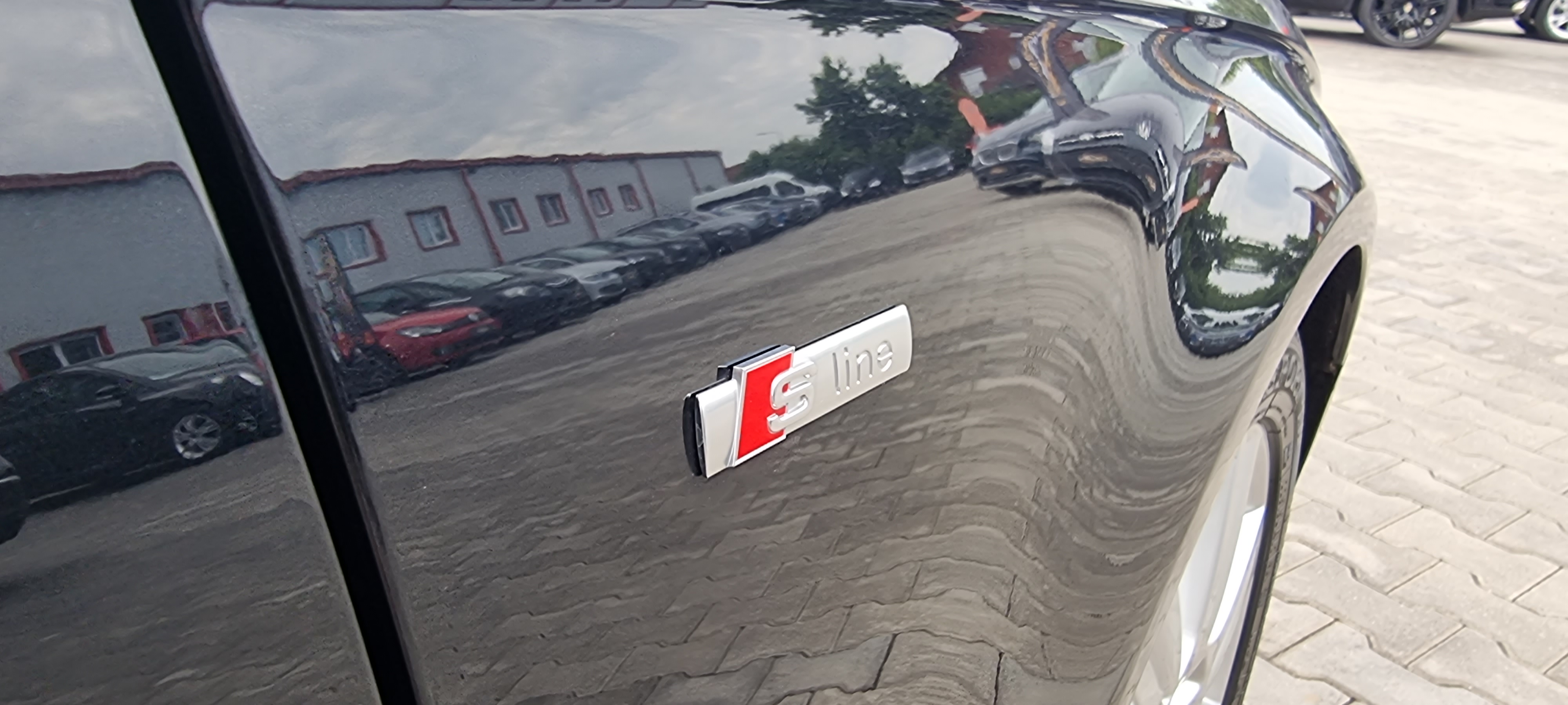 AUDI A4 S-LINE 2.0 TDI
