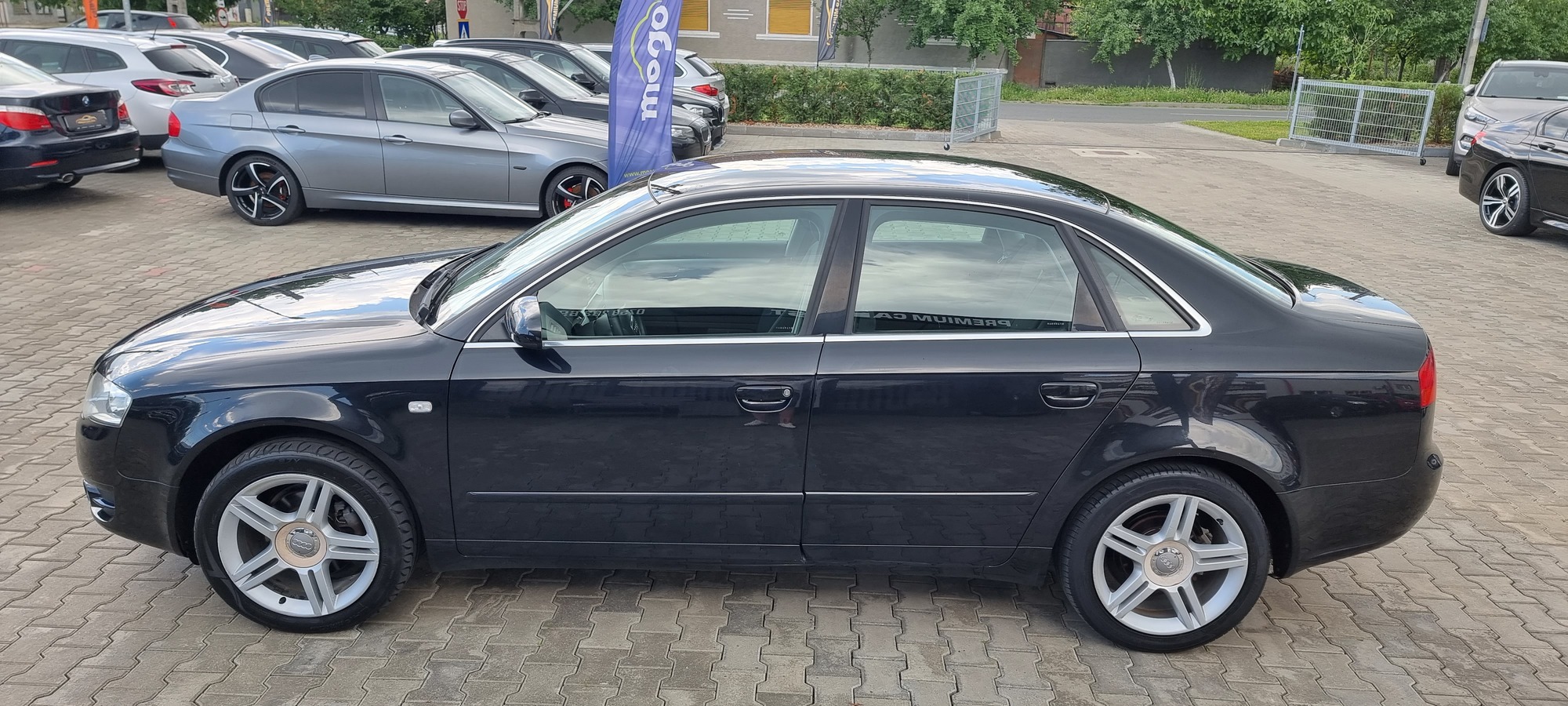 AUDI A4   –   2.0 TDI