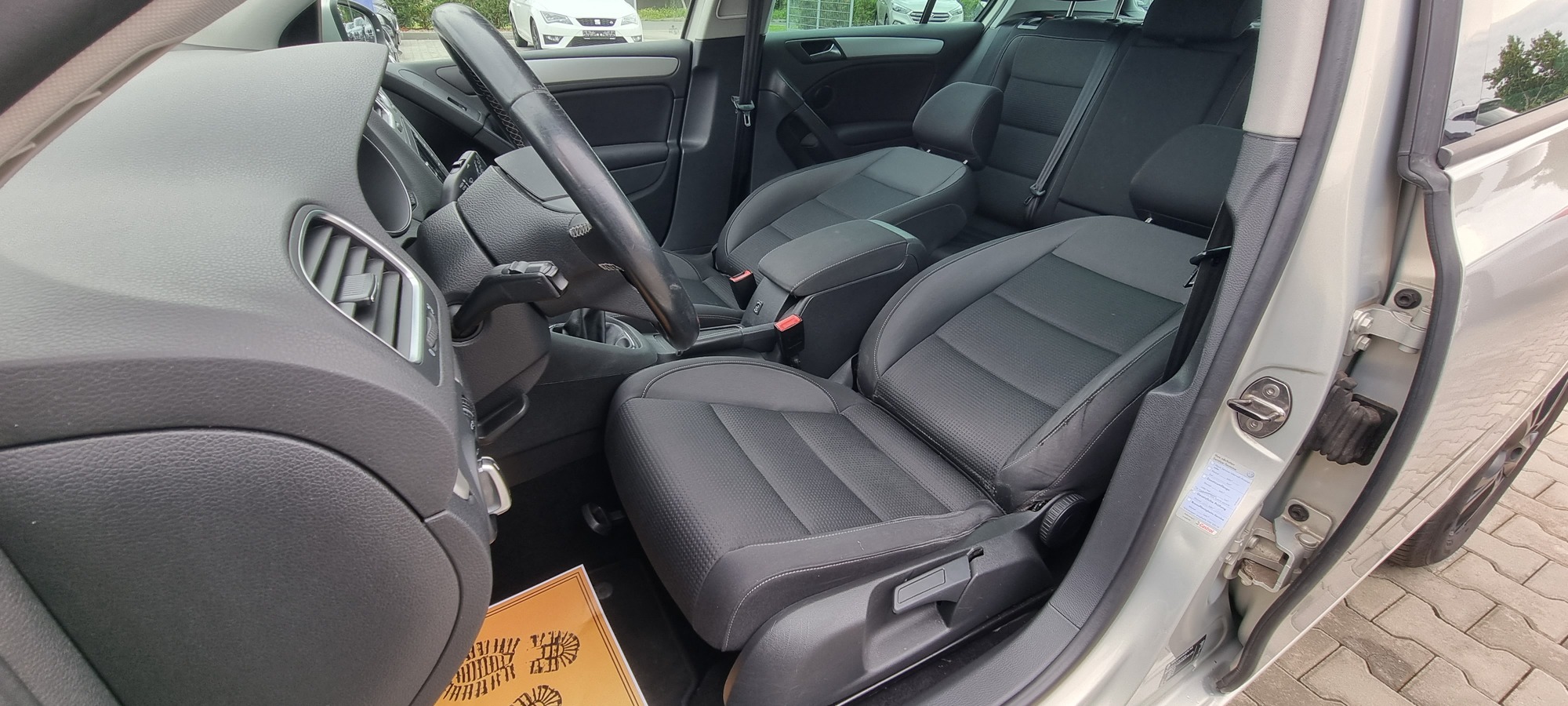 VW GOLF 6, 1.6 TDI, 105 CP, EURO 5, AN 2010