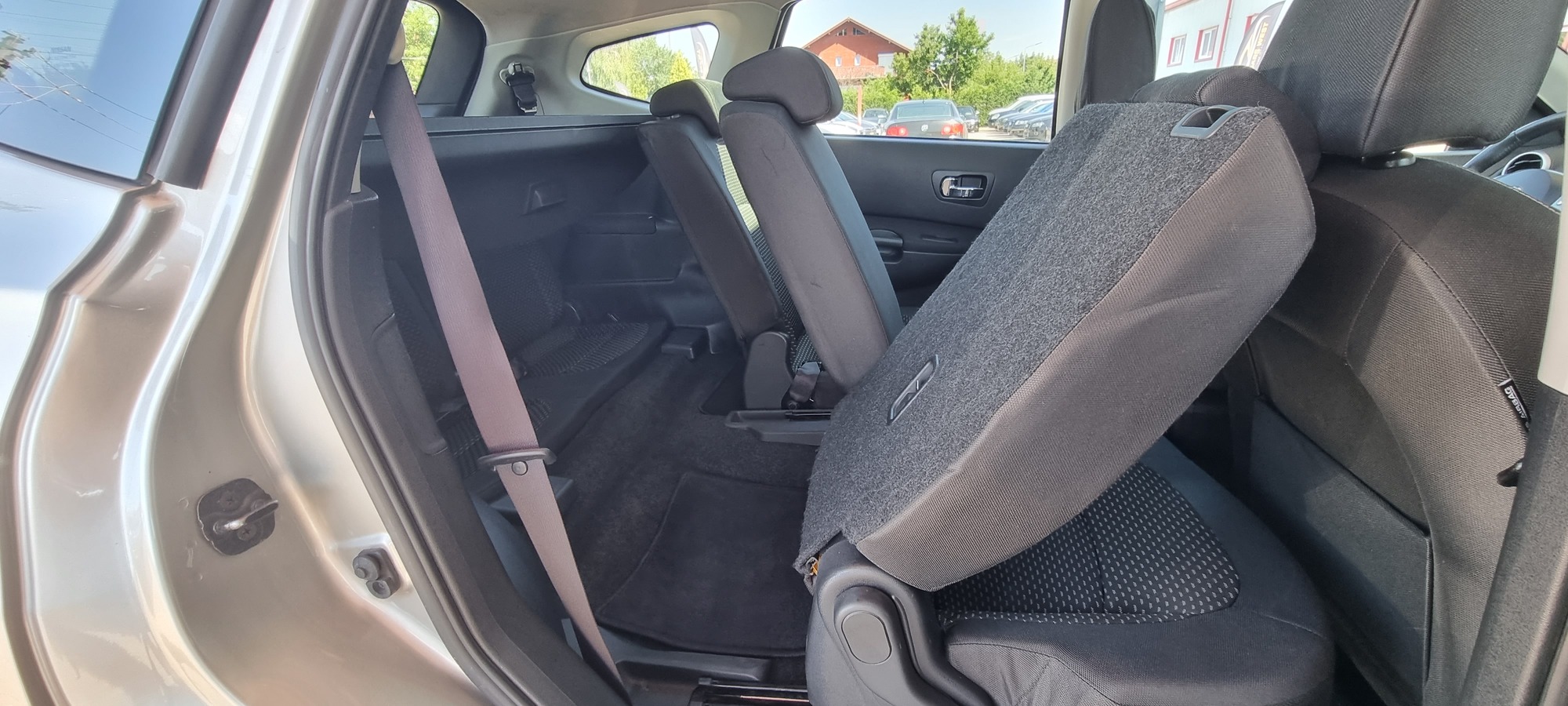 NISSAN QASHQAI 7 LOCURI, 2.0 DIESEL, 150 CP, AN 2009  RATE-LIVRARE-GARANTIE