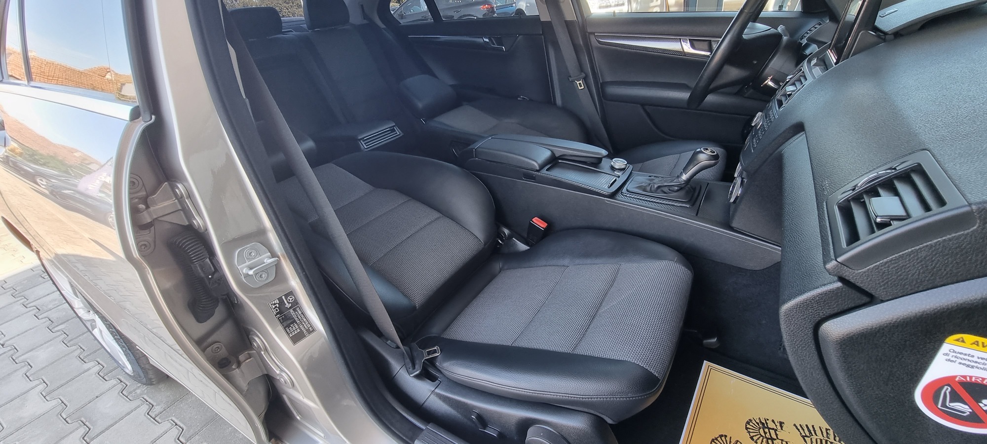 MERCEDES BENZ C200 KOMPRESSOR AVANTGARDE, 1,8 BENZINA, 184 CP, AN 2008