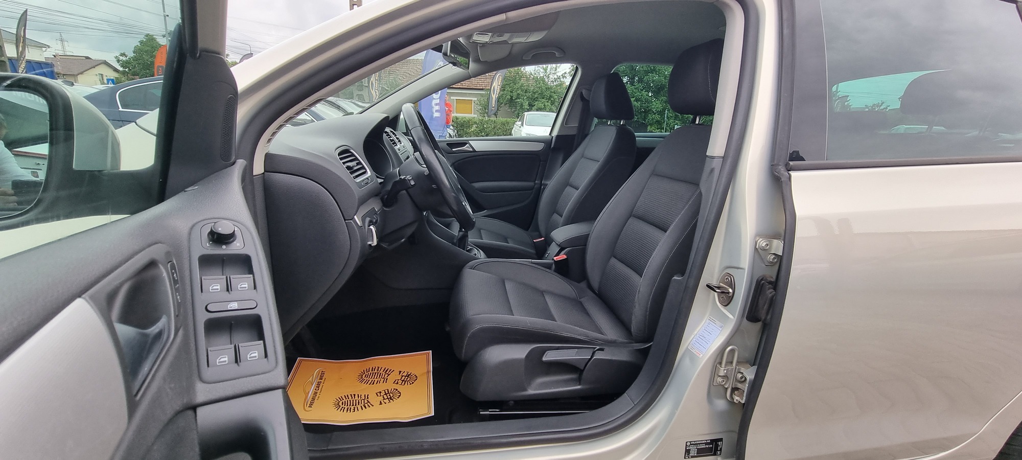 VW GOLF 6, 1.6 TDI, 105 CP, EURO 5, AN 2010