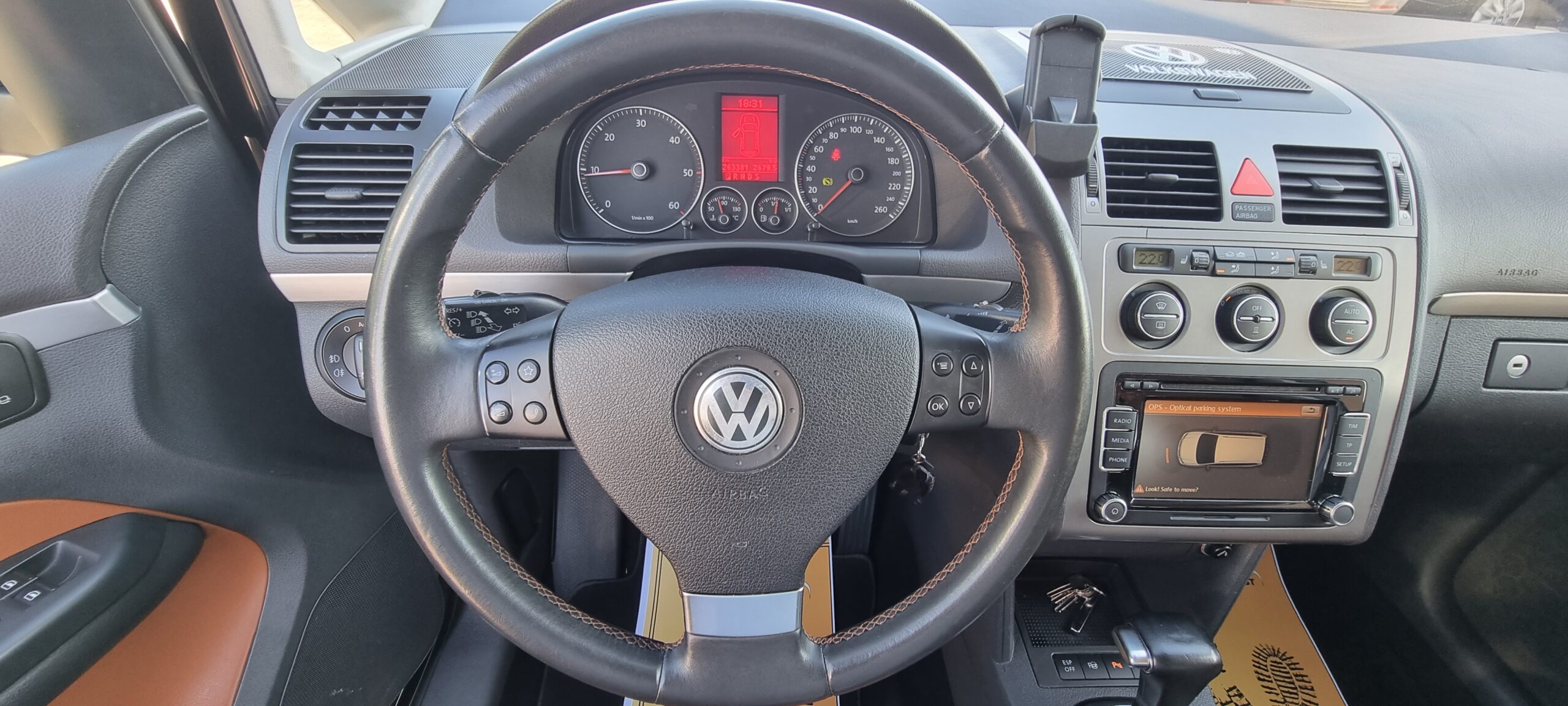 VW TOURAN 2.0 TDI