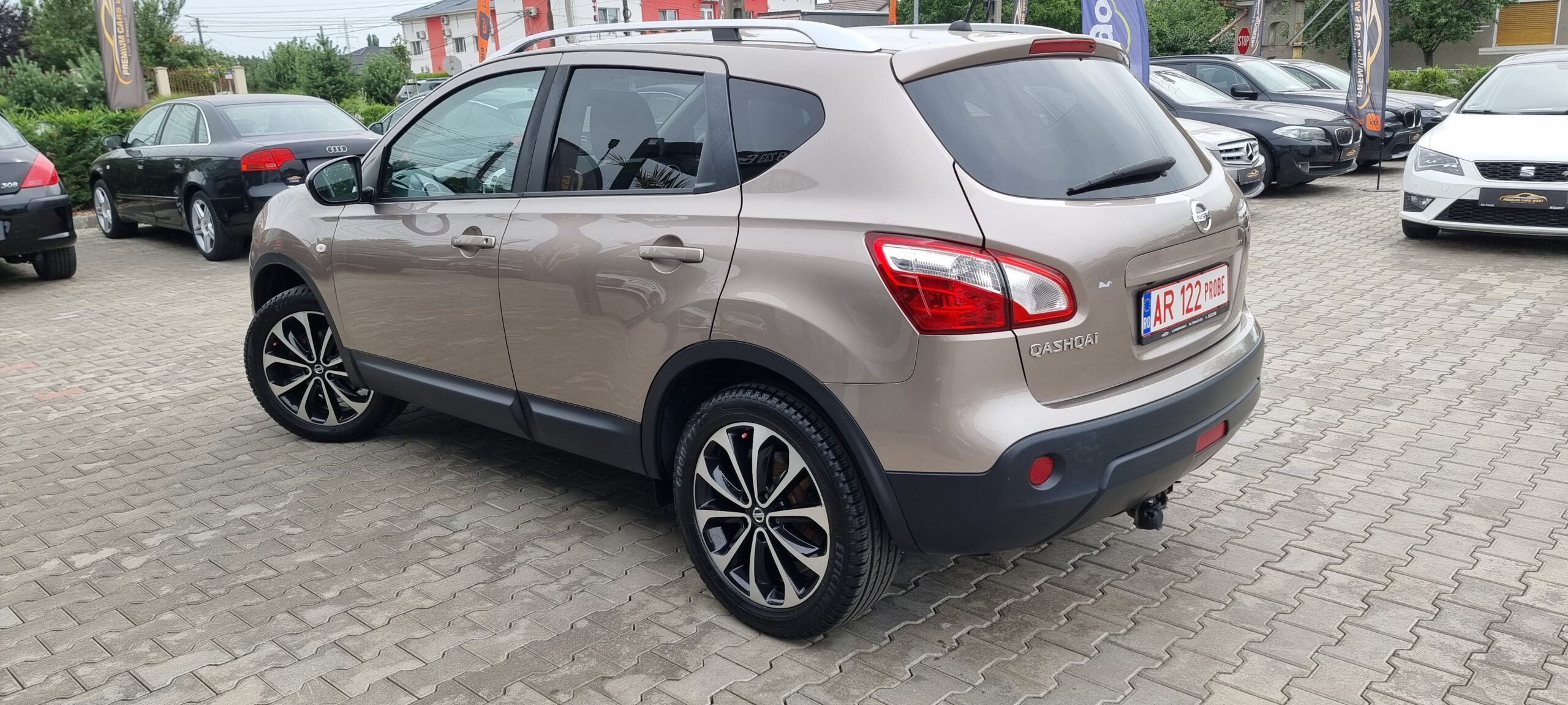 Nissan Qasqhai 1.6 Benzina