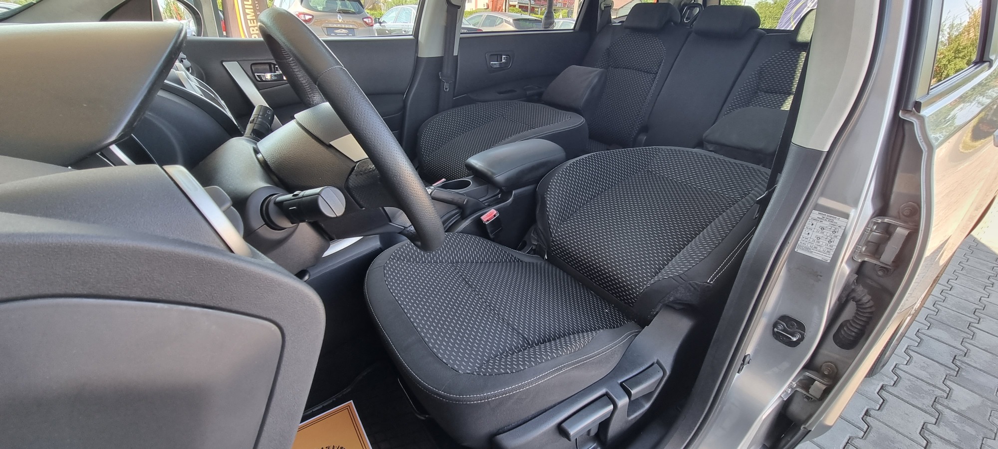 NISSAN QASHQAI 7 LOCURI, 2.0 DIESEL, 150 CP, AN 2009  RATE-LIVRARE-GARANTIE