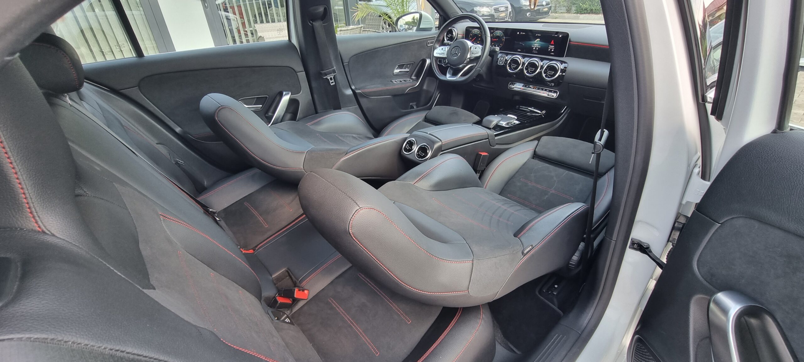 MERCEDES BENZ A 200, 2.0 DIESEL, 150 CP, EURO 6, AN 2019