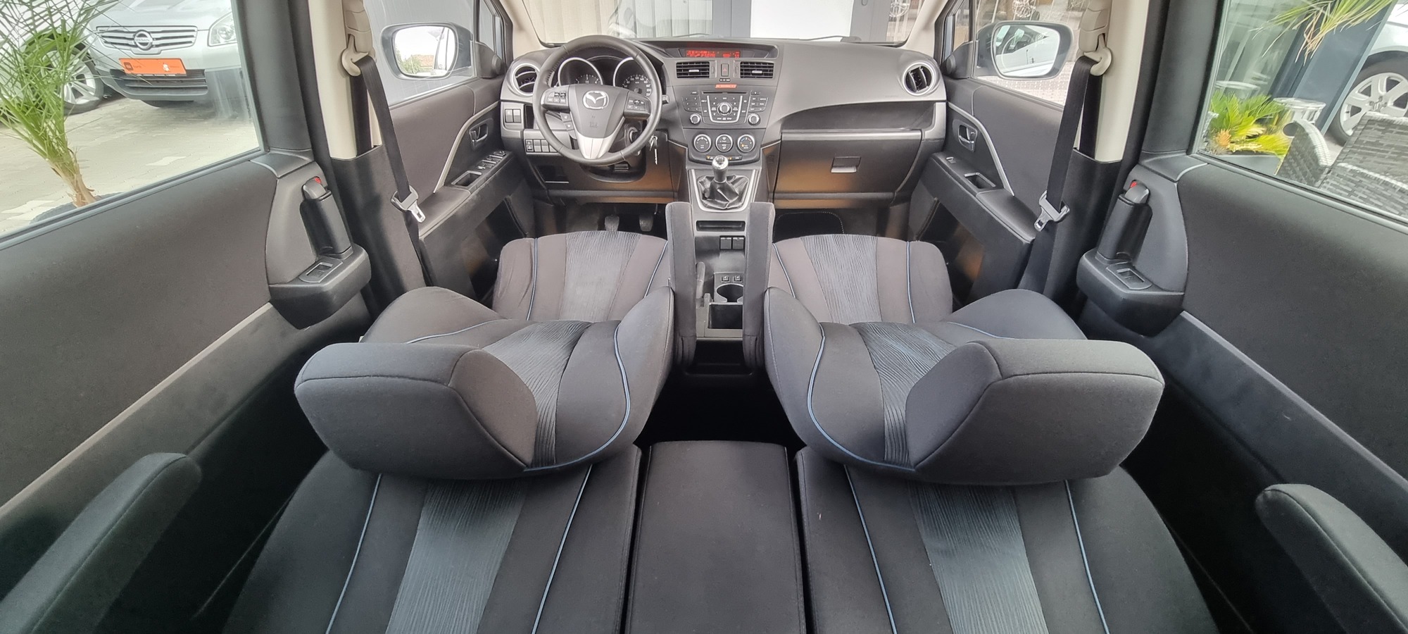 MAZDA 5,  7 LOCURI , 1.6 DIESEL, 115 CP,   AN 2013 EURO 5  RATE-LIVRARE-GARANTIE