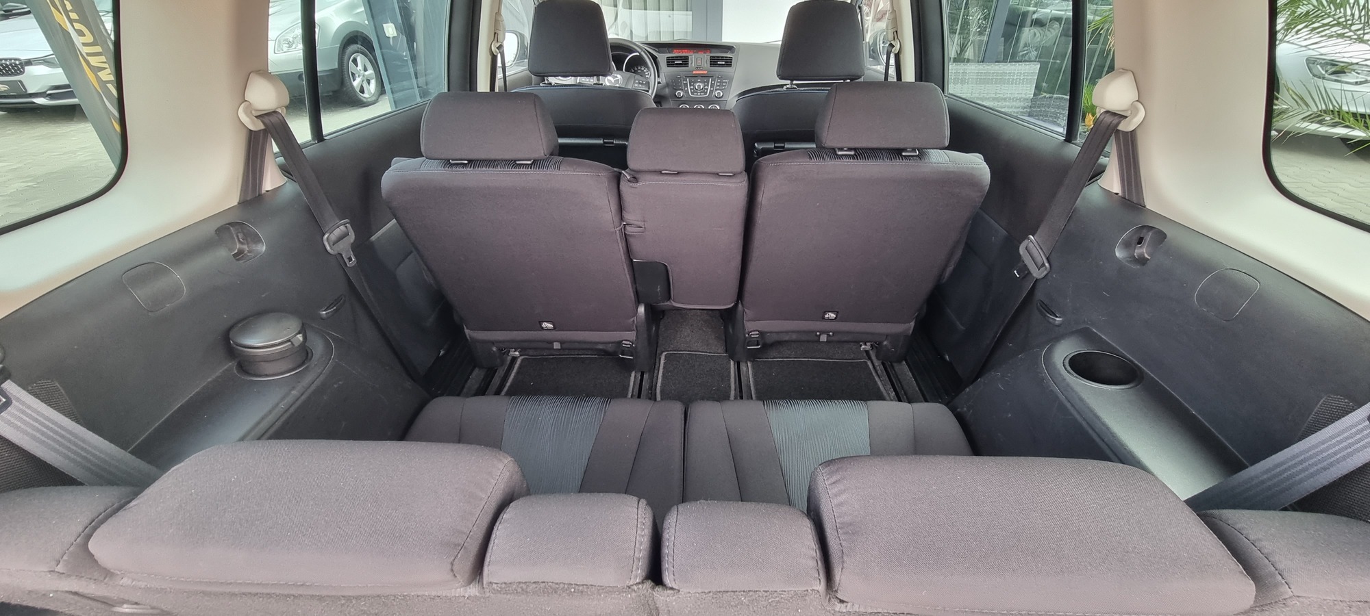 MAZDA 5,  7 LOCURI , 1.6 DIESEL, 115 CP,   AN 2013 EURO 5  RATE-LIVRARE-GARANTIE