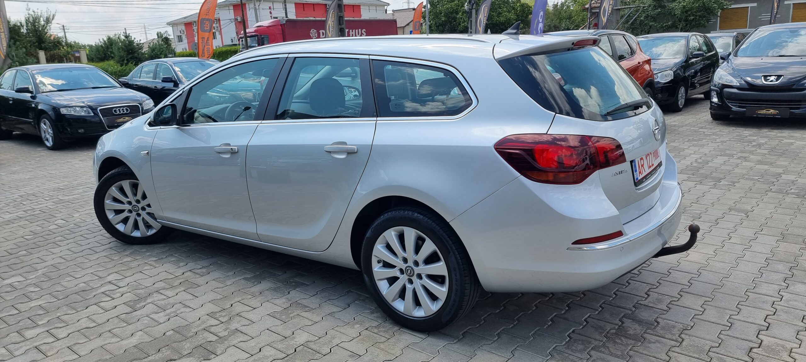 OPEL ASTRA J AN 2016 EURO 6