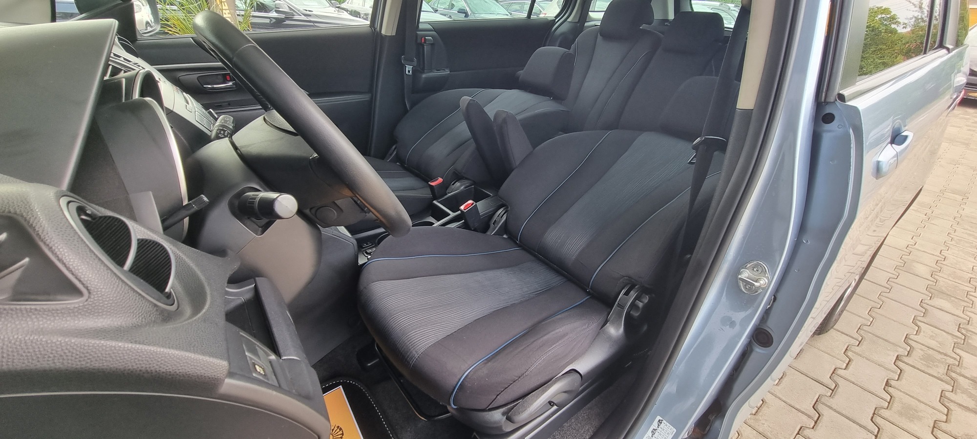 MAZDA 5,  7 LOCURI , 1.6 DIESEL, 115 CP,   AN 2013 EURO 5  RATE-LIVRARE-GARANTIE