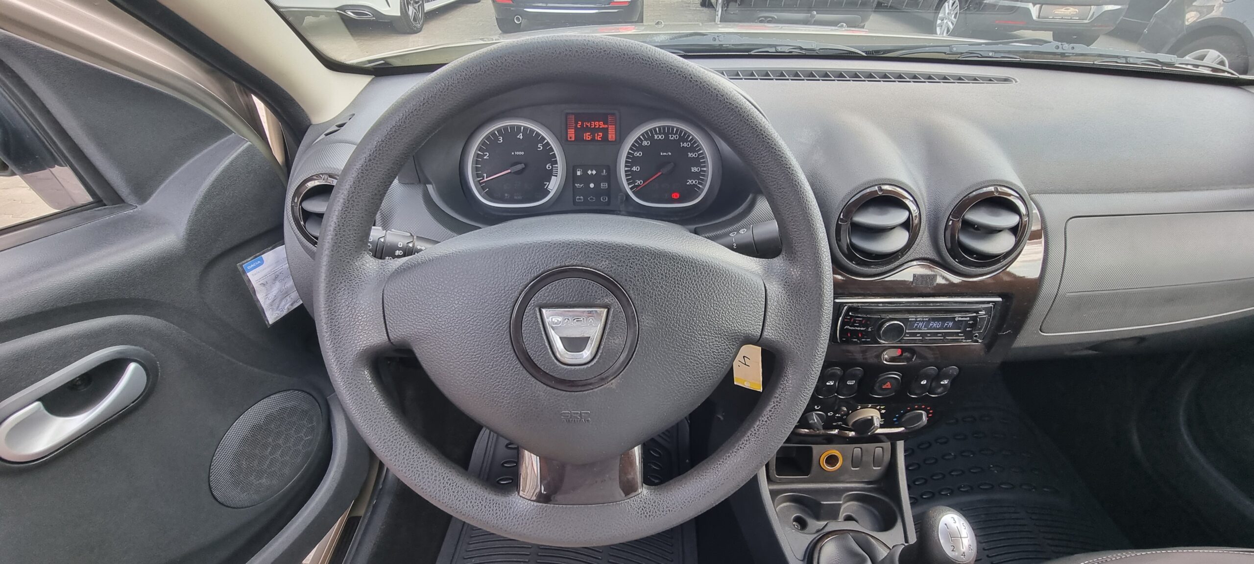 DACIA DUSTER 1.6 BENZINA, 105 CP, AN 2010