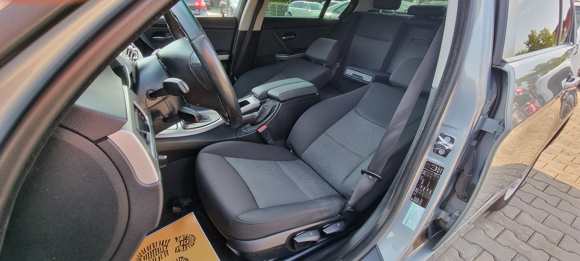 BMW SERIA 3 , 2.0 DIESEL, 177 CP, AN 2008 AUTOMAT  RATE-LIVRARE-GARANTIE