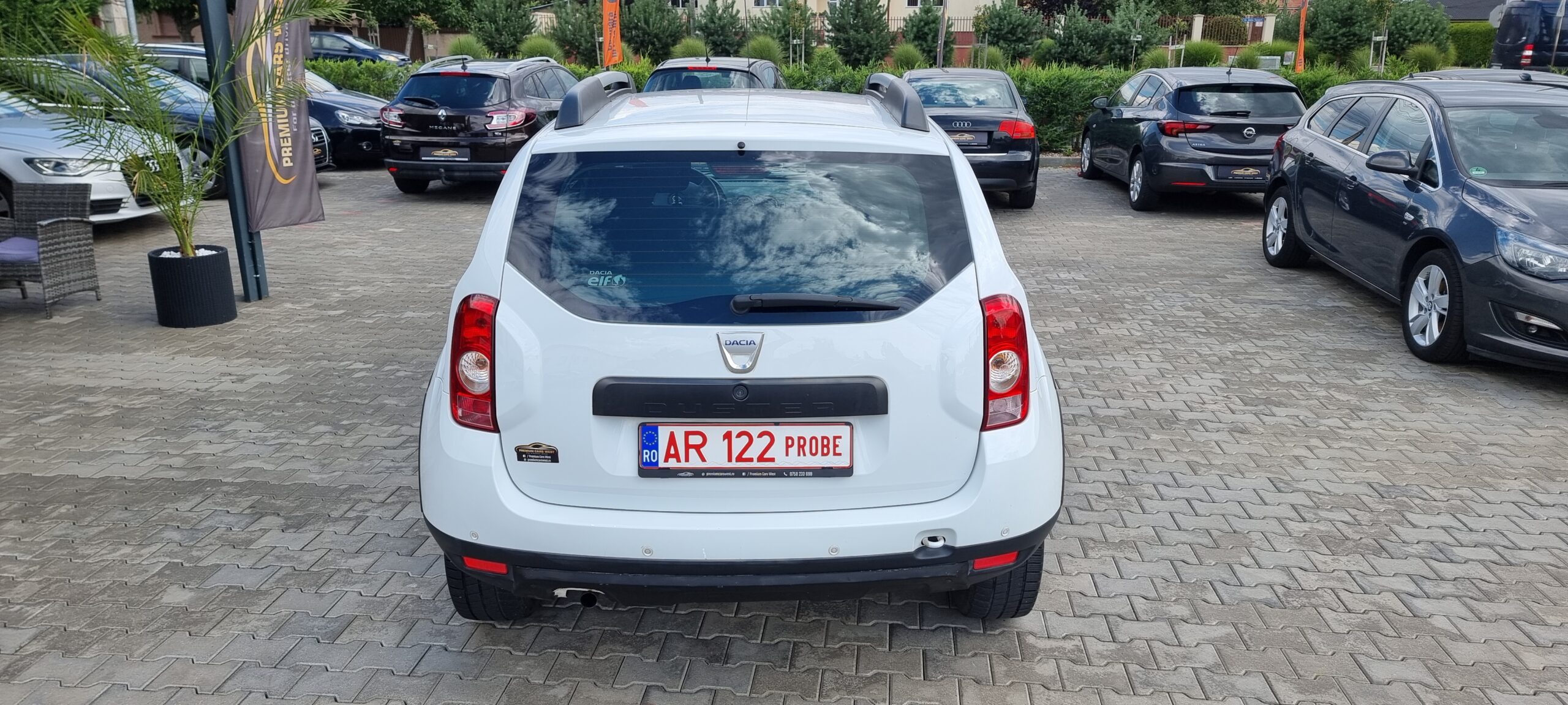 DACIA DUSTER 1.6 BENZINA + LPG