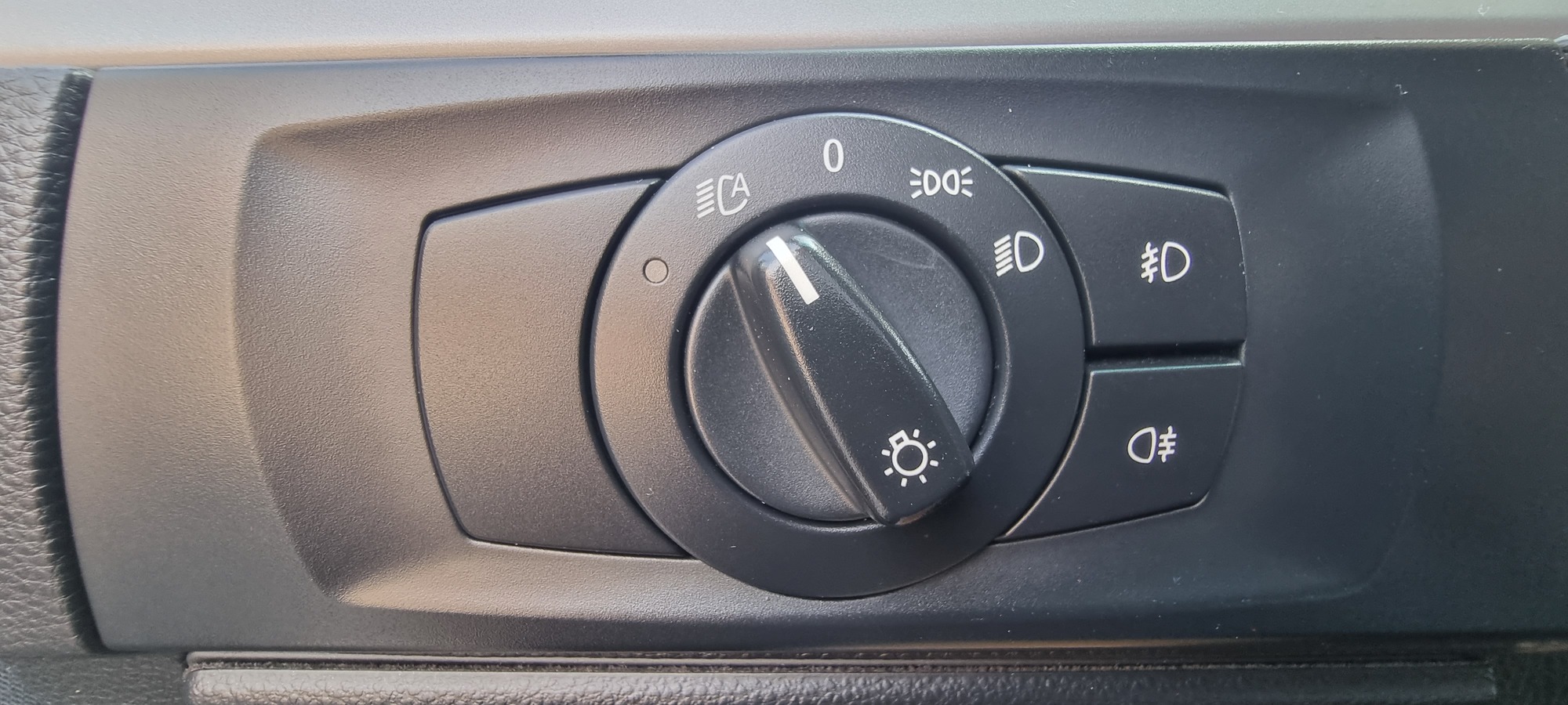 BMW SERIA 3 , 2.0 DIESEL, 177 CP, AN 2008 AUTOMAT  RATE-LIVRARE-GARANTIE