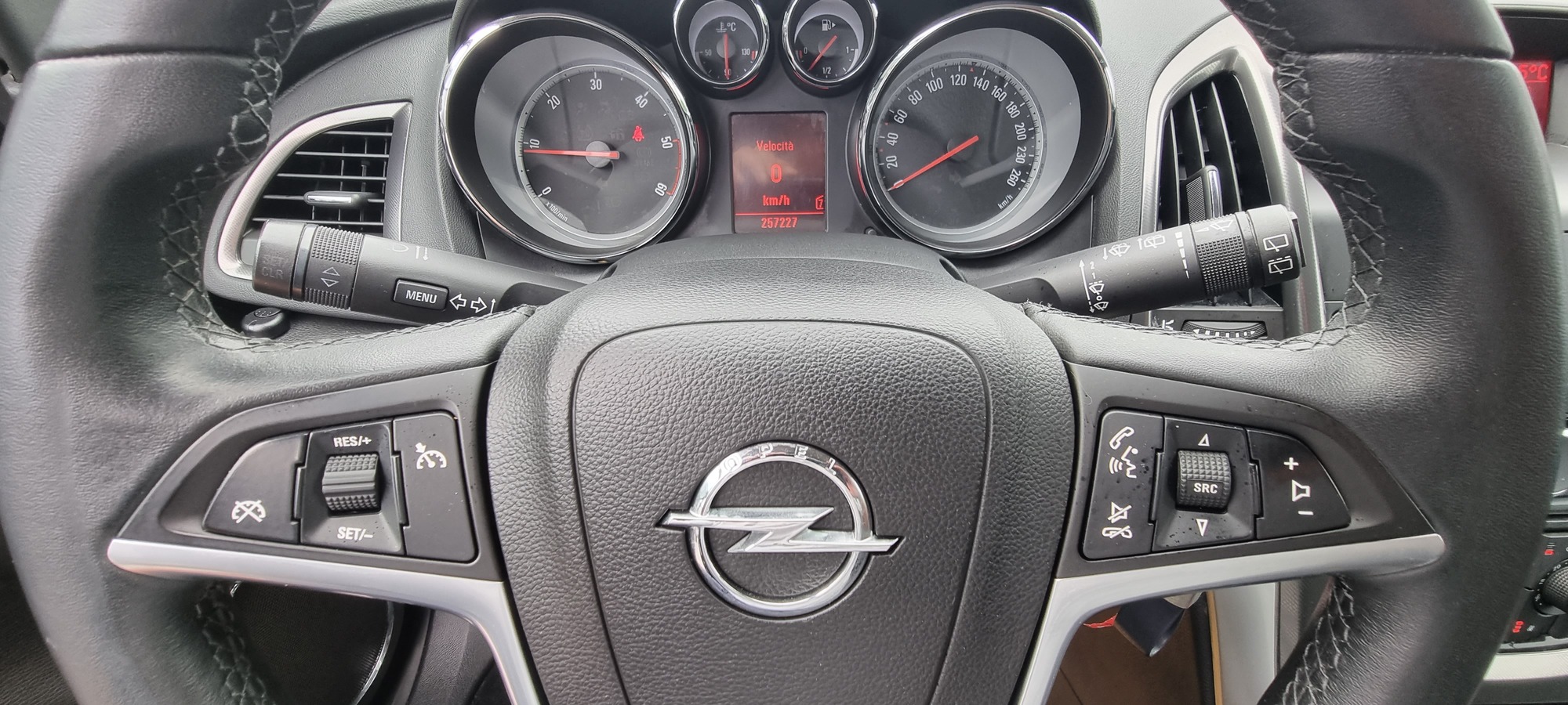 OPEL ASTRA J, 1.7 DIESEL, 110 CP, AN 2011