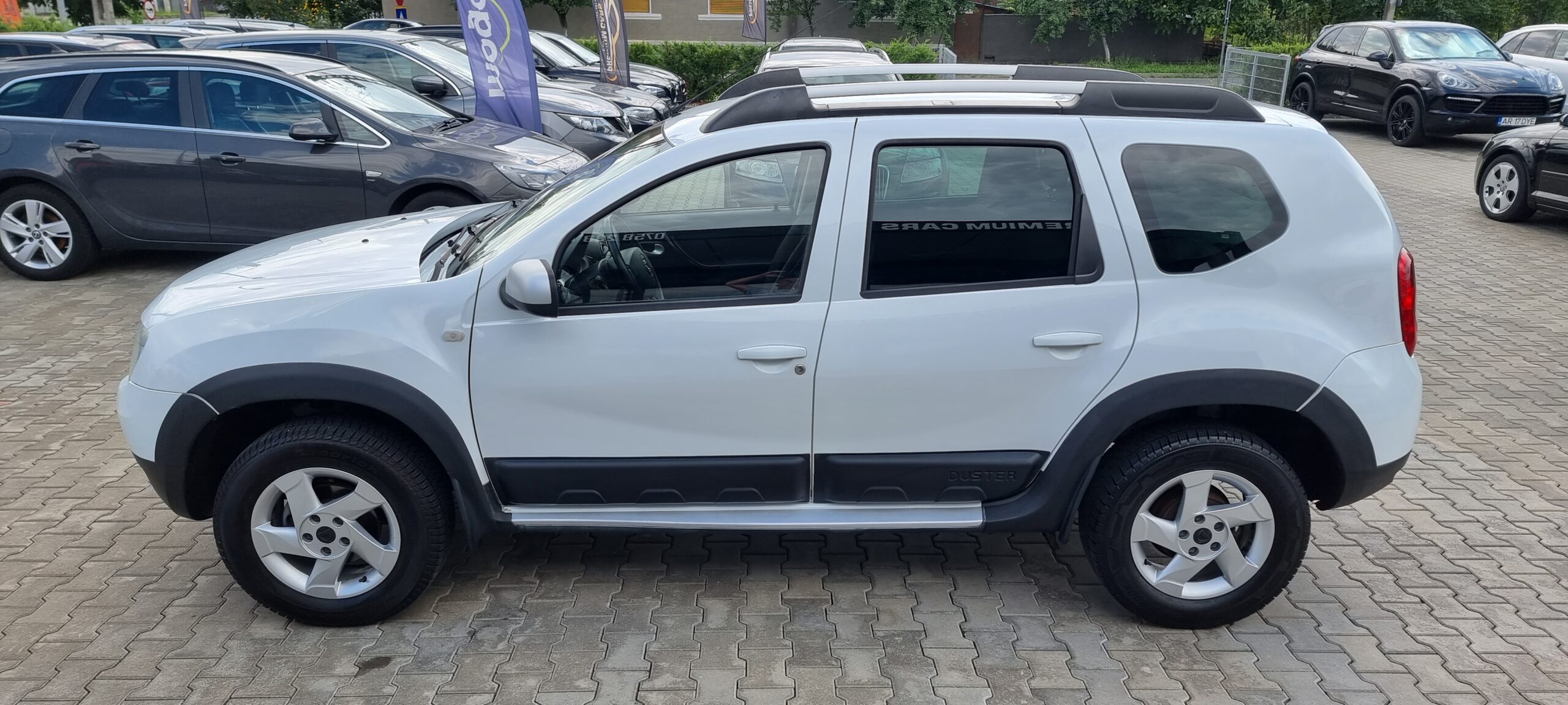 DACIA DUSTER 1.6 BENZINA + LPG  RATE-LIVRARE-GARANTIE