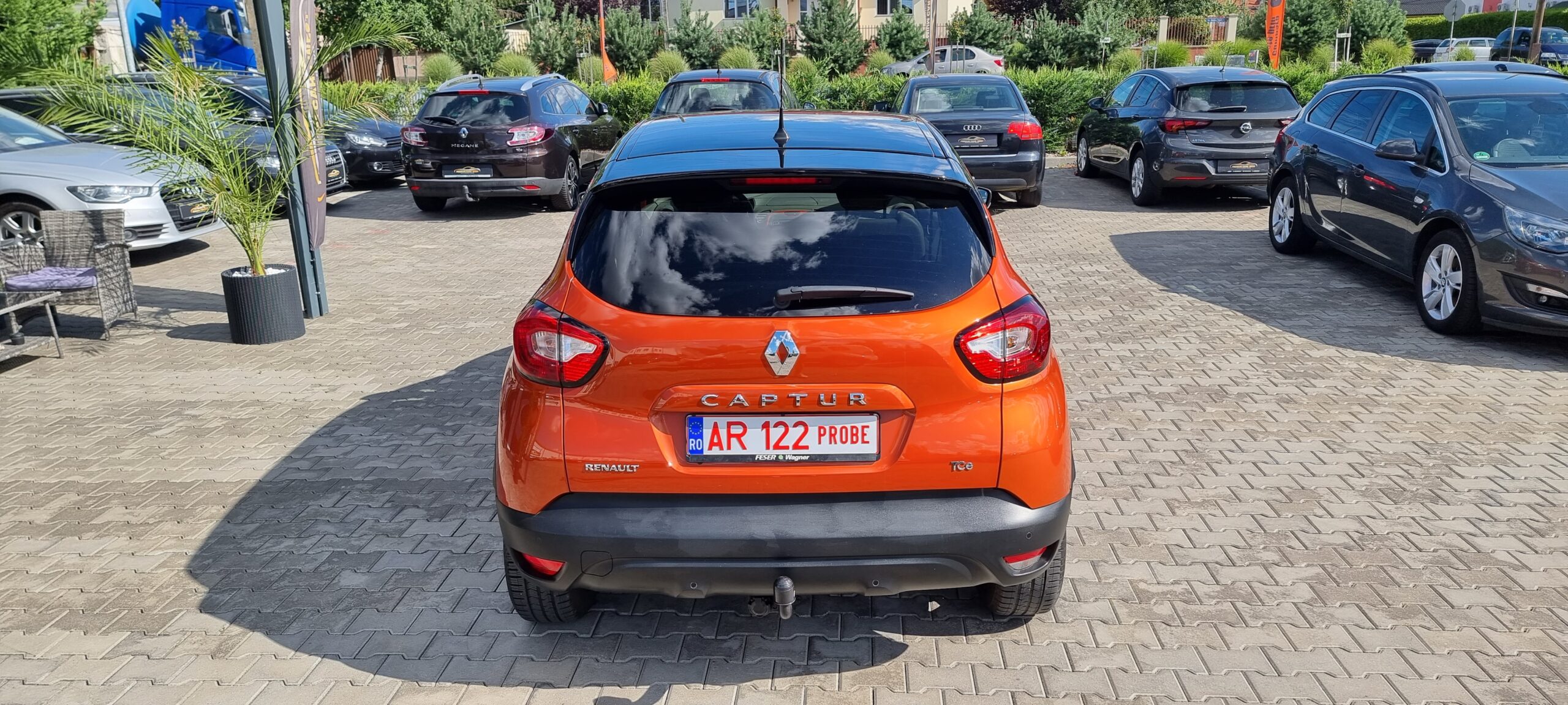 RENAULT CAPTUR, 1.2 BENZINA, 115 CP, AN 2016,EURO6  RATE-LIVRARE-GARANTIE