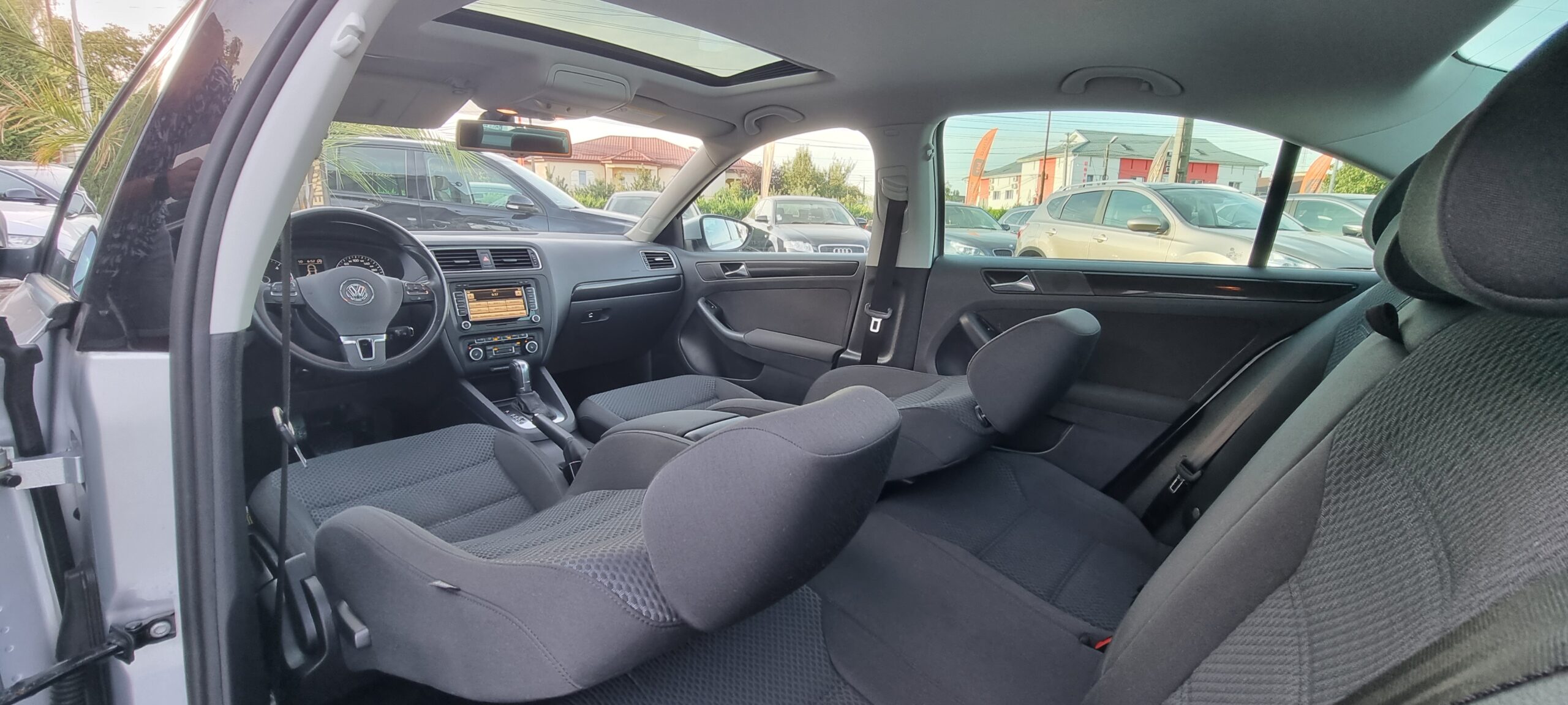 VW JETTA 1.6 TDI – DSG EURO 5