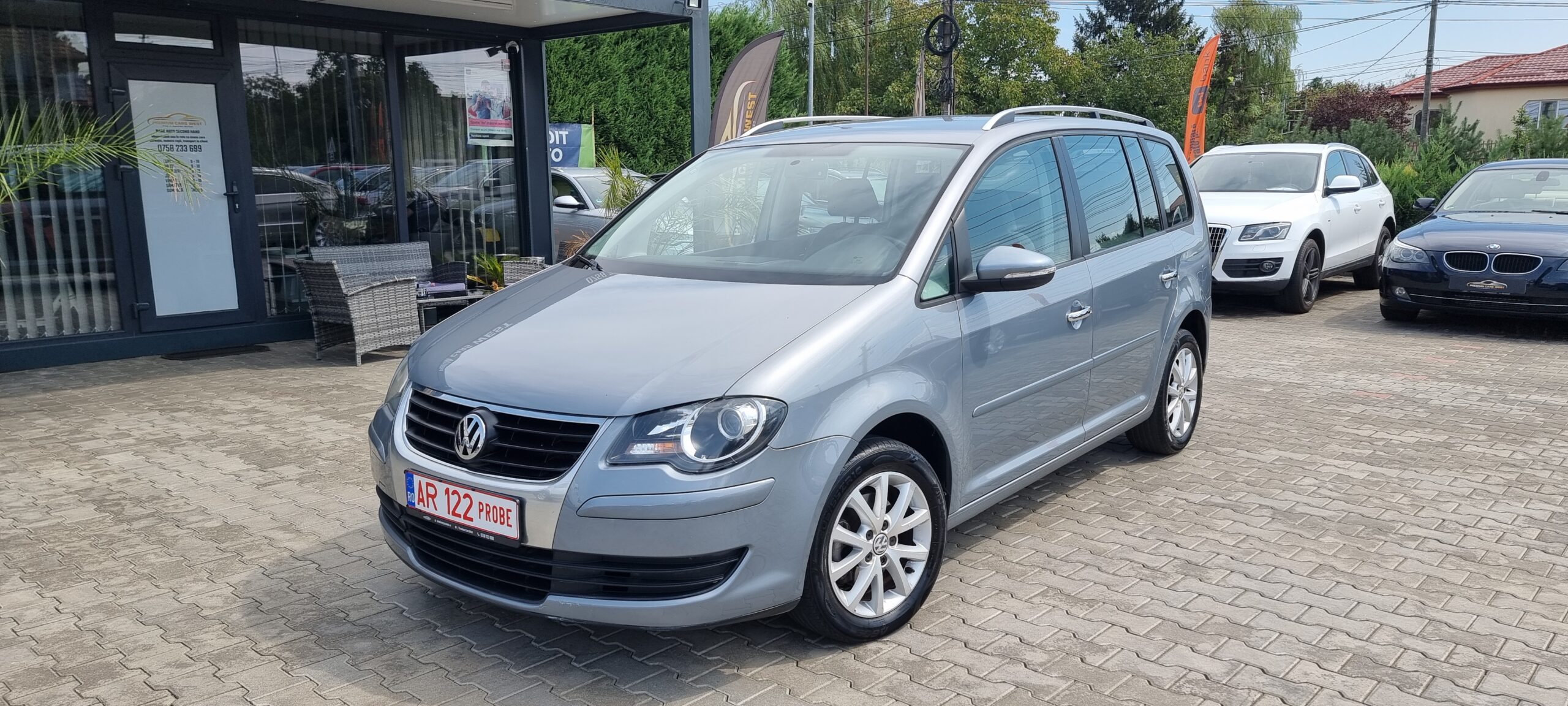 VW TOURAN 7 LOCURI, 1.9 TDI, 105 CP, AN 2010