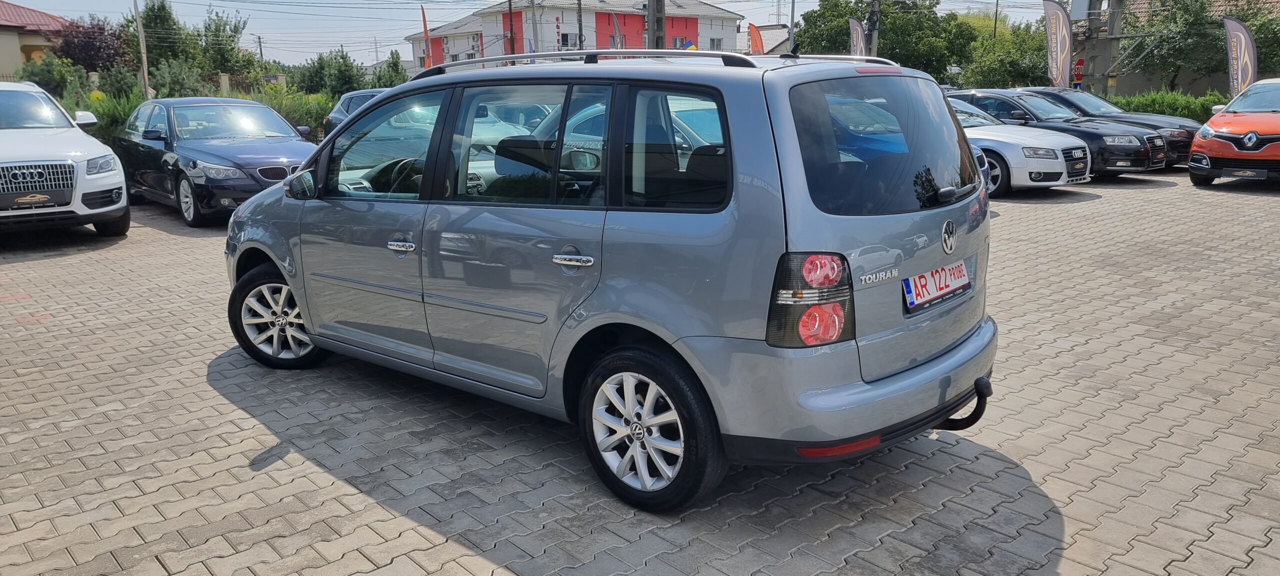 VW TOURAN 7 LOCURI, 1.9 TDI, 105 CP, AN 2010