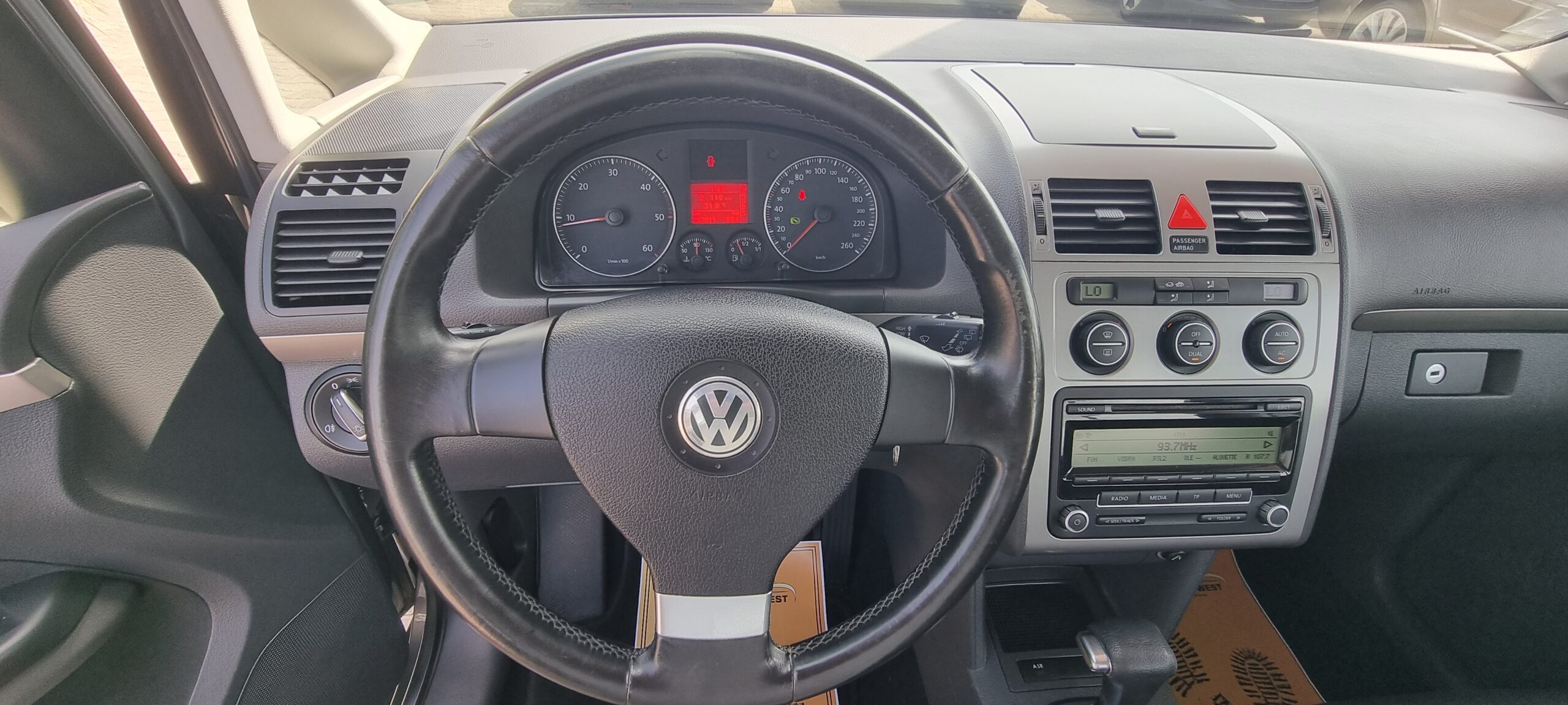 VW TOURAN 7 LOCURI, 1.9 TDI, 105 CP, AN 2010