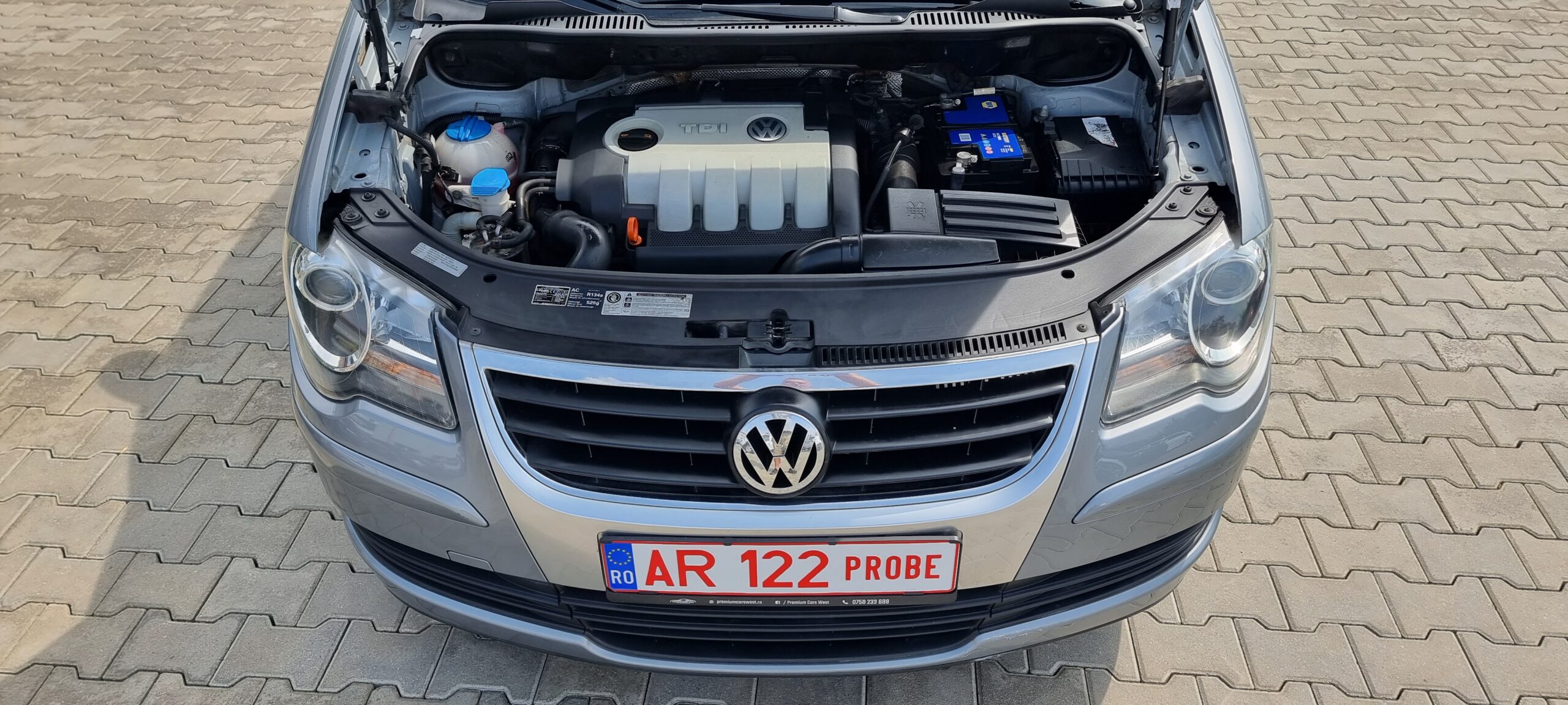 VW TOURAN 7 LOCURI, 1.9 TDI, 105 CP, AN 2010