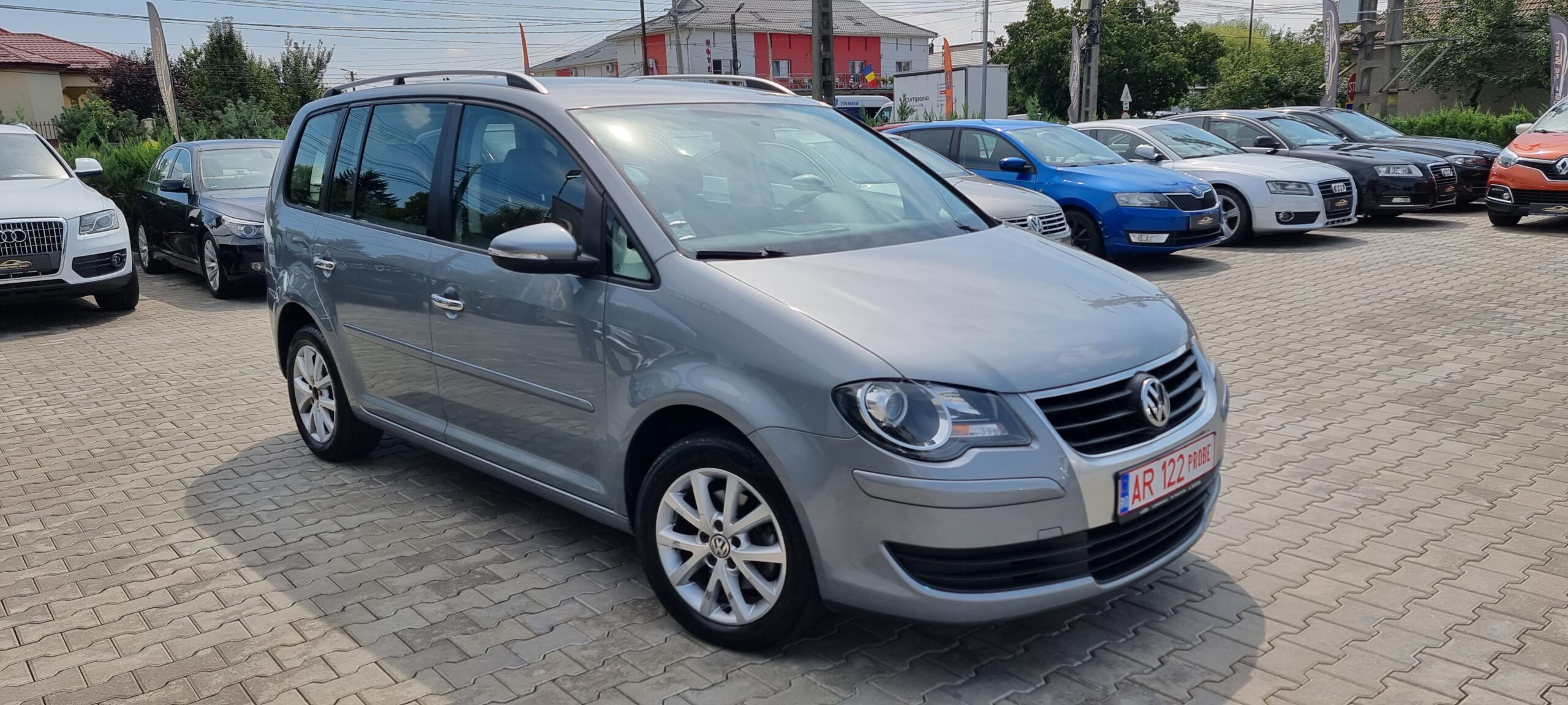 VW TOURAN 7 LOCURI, 1.9 TDI, 105 CP, AN 2010