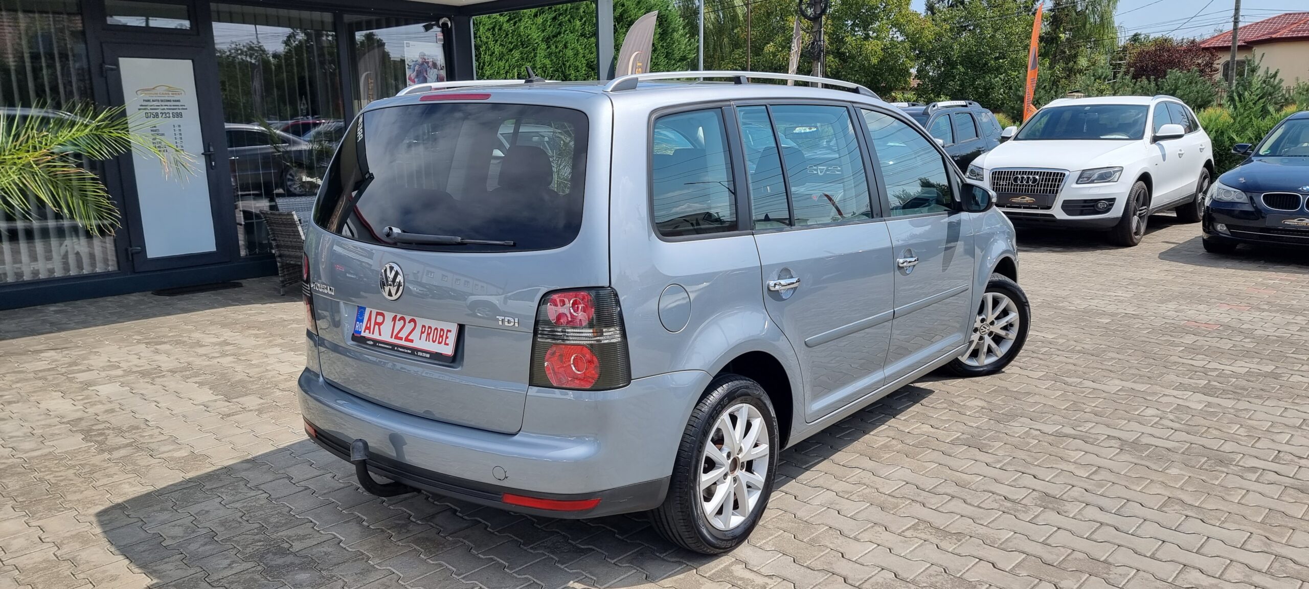 VW TOURAN 7 LOCURI, 1.9 TDI, 105 CP, AN 2010