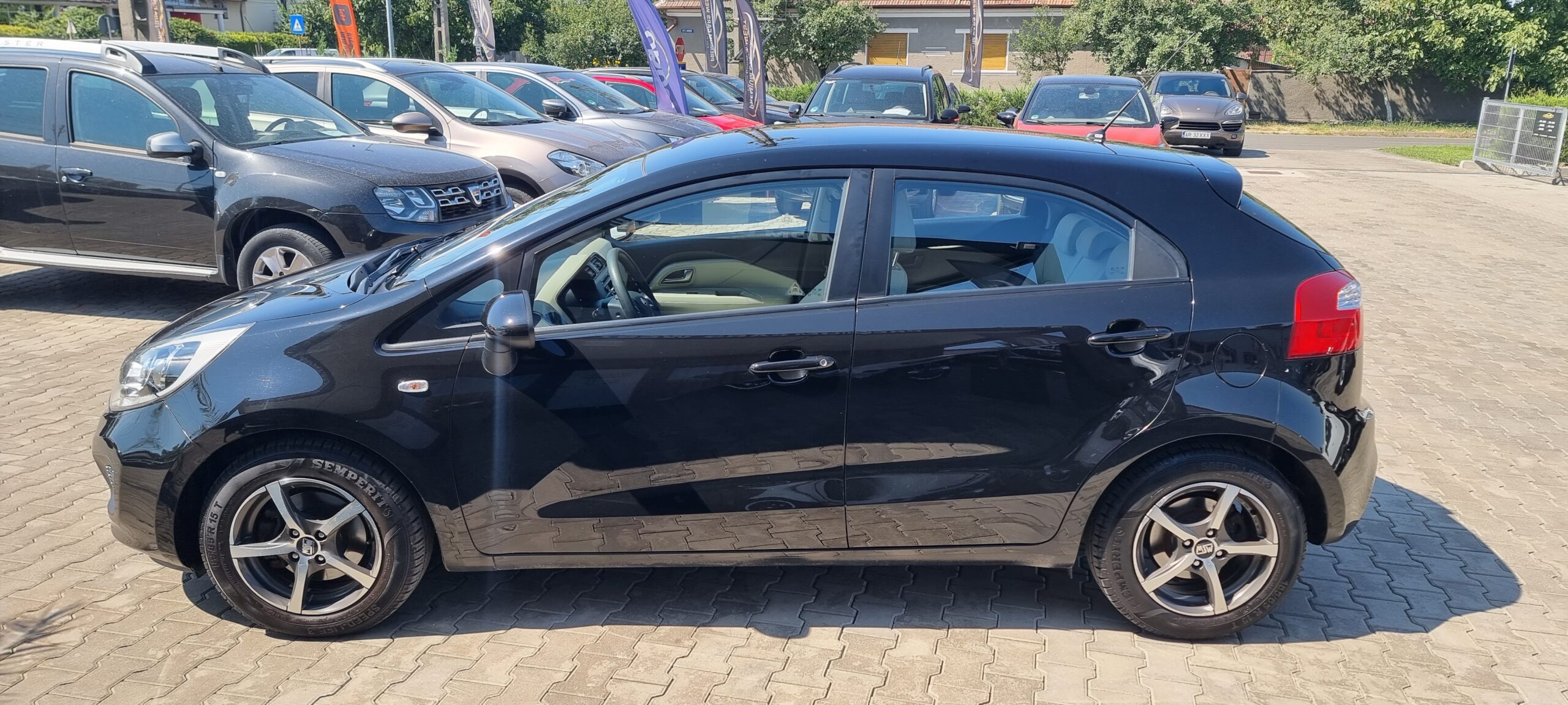 KIA RIO  1.3 BENZINA, 85 CP,  AN 2012,EURO 5