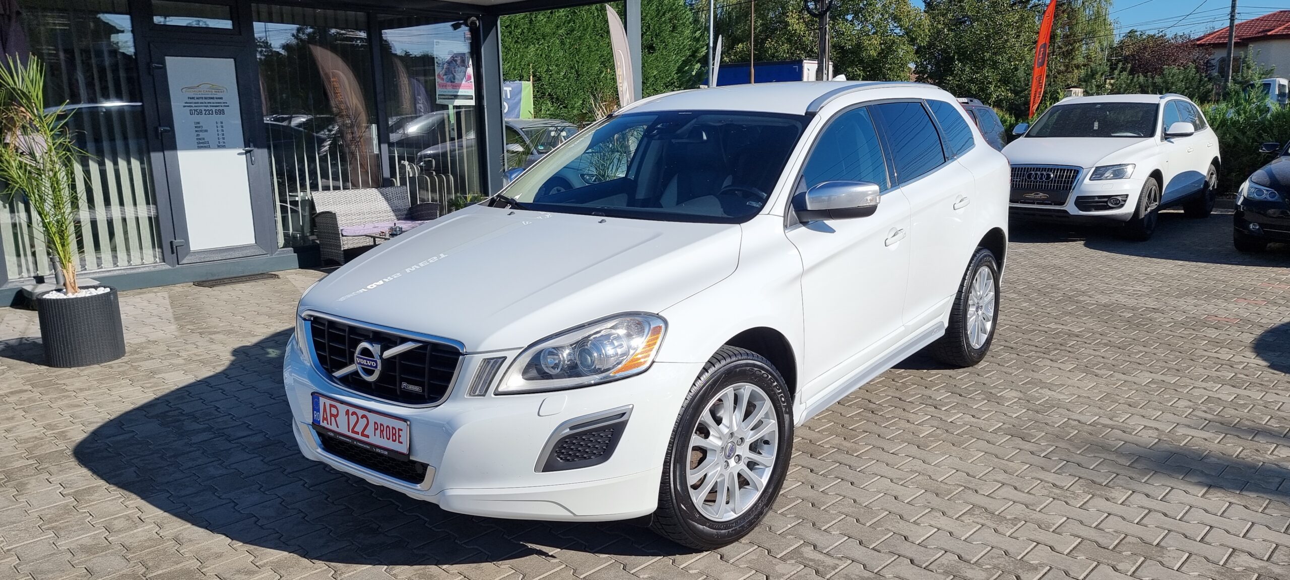 VOLVO XC 60  R DESIGN, 2.4 DIESEL, 163 CP, EURO 5, AN 2012  RATE-LIVRARE-GARANTIE