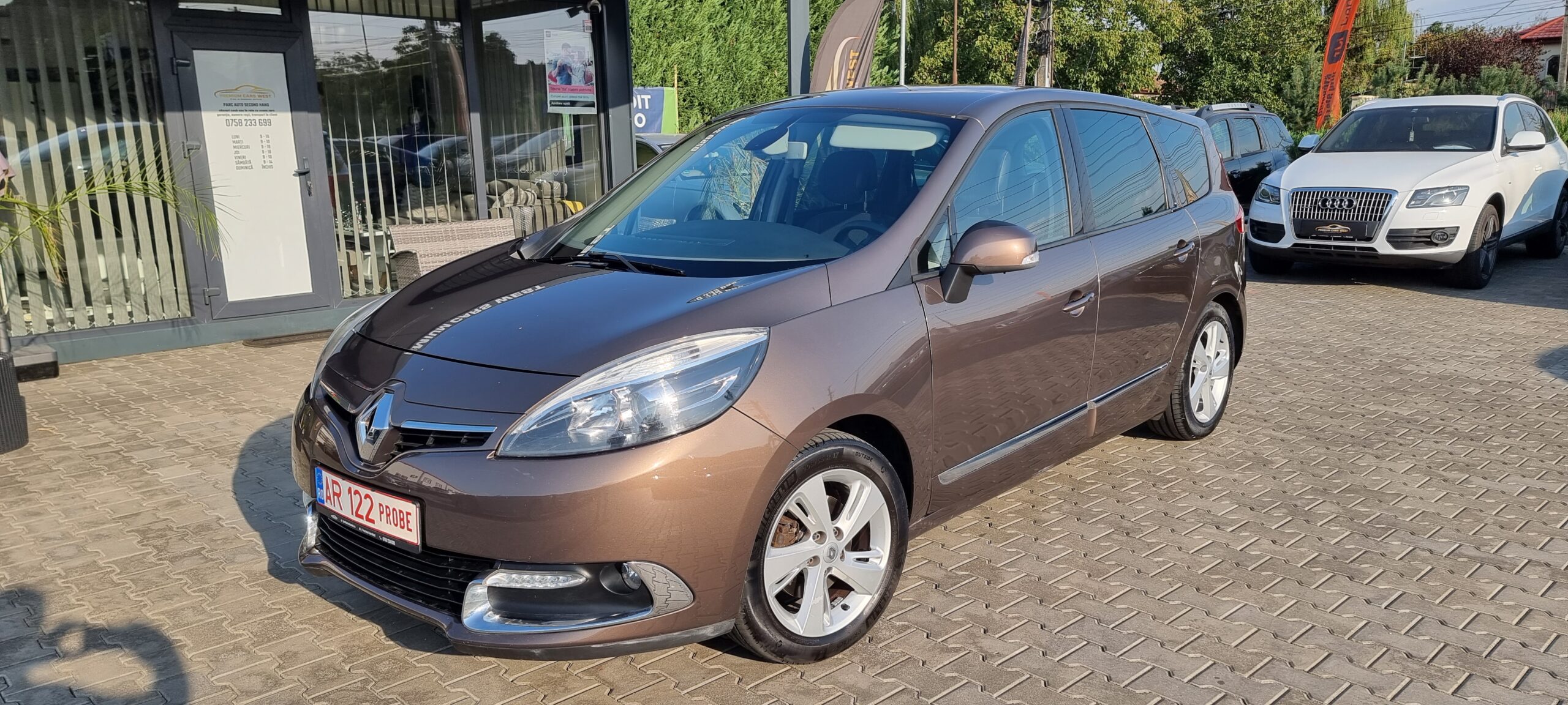 RENAULT SCENIC 7 LOCURI, 1.6 DIESEL, 130 CP, EURO 5, AN 2012