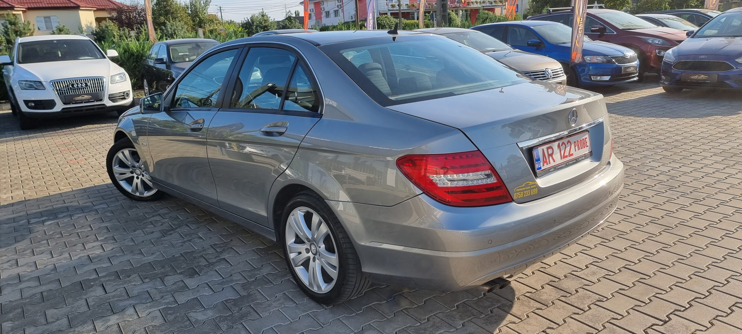 MERCEDES C-KLASSE 200 MODEL EXECUTIVE  RATE-LIVRARE-GARANTIE